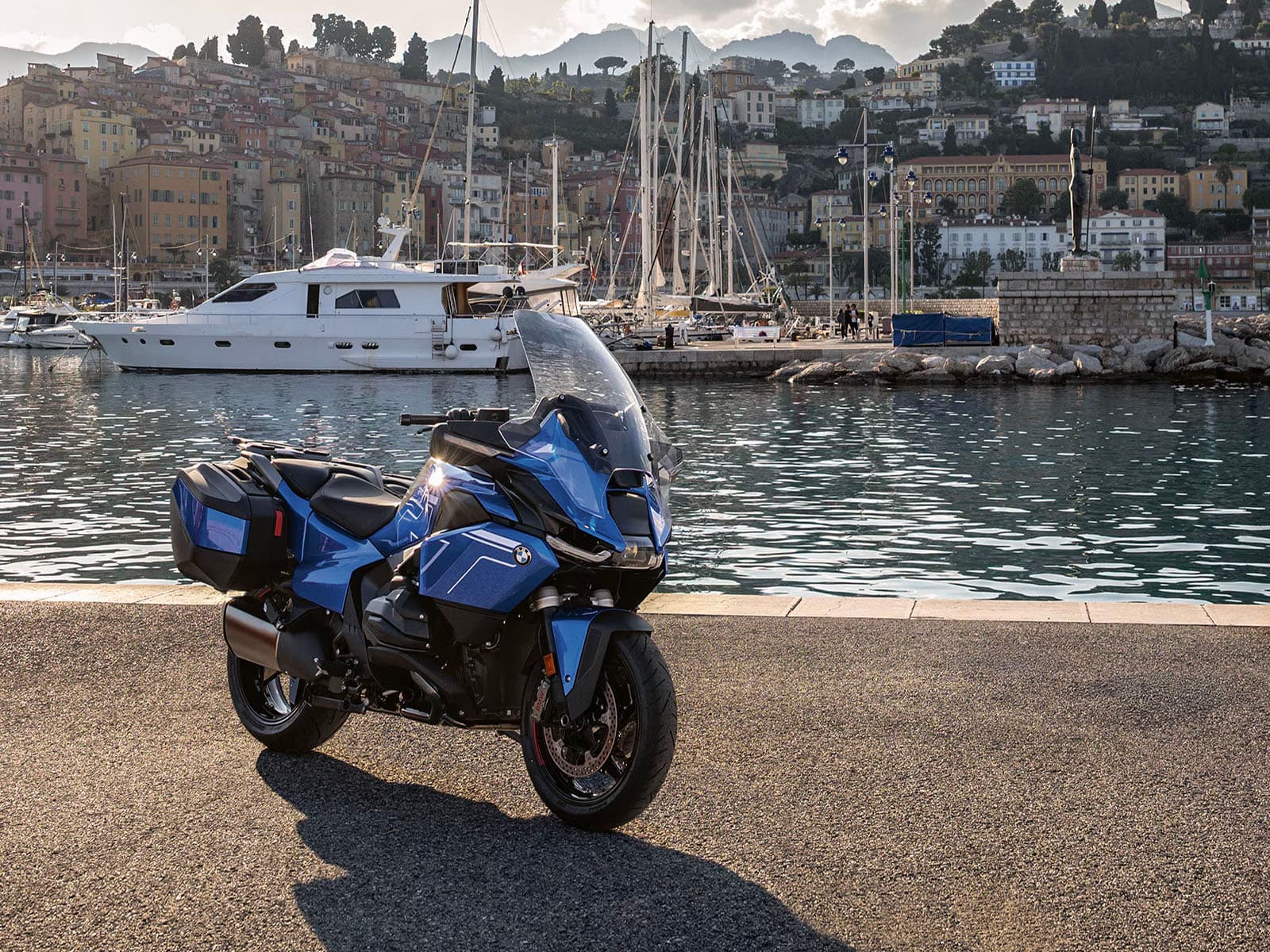 2026 BMW R 1300 RT - media 11