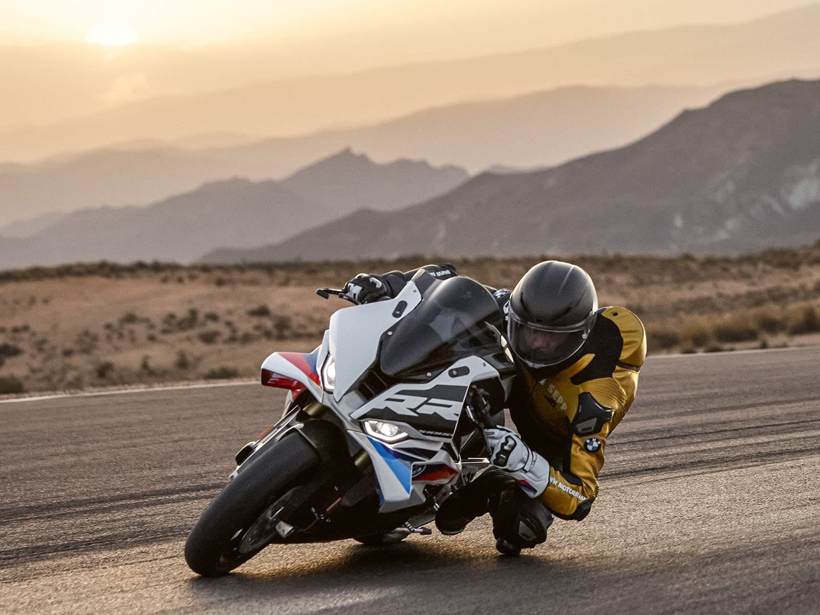 2026 BMW S 1000 RR - media 17