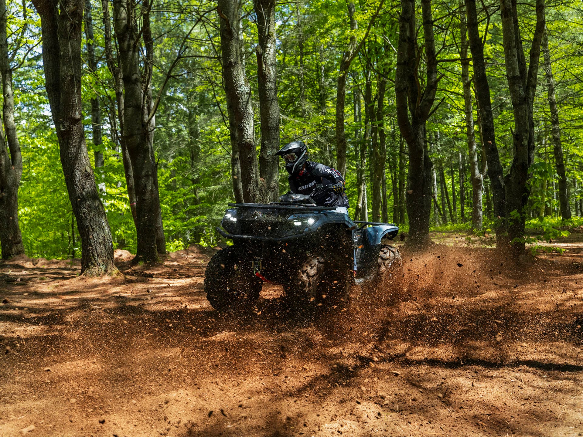 2026 Can-Am Outlander XT 700 - media 7