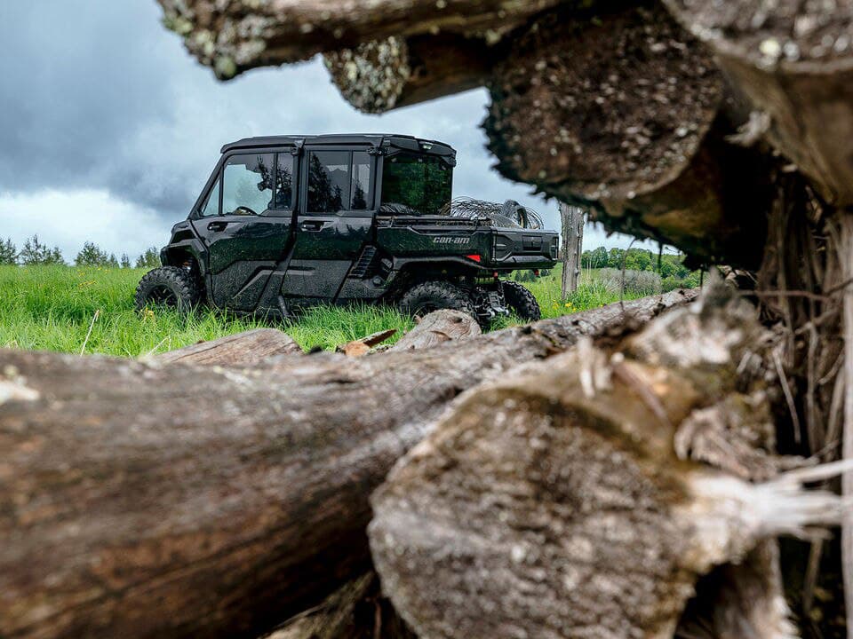 2026 Can-Am Defender MAX XT CAB HD11 - media 7