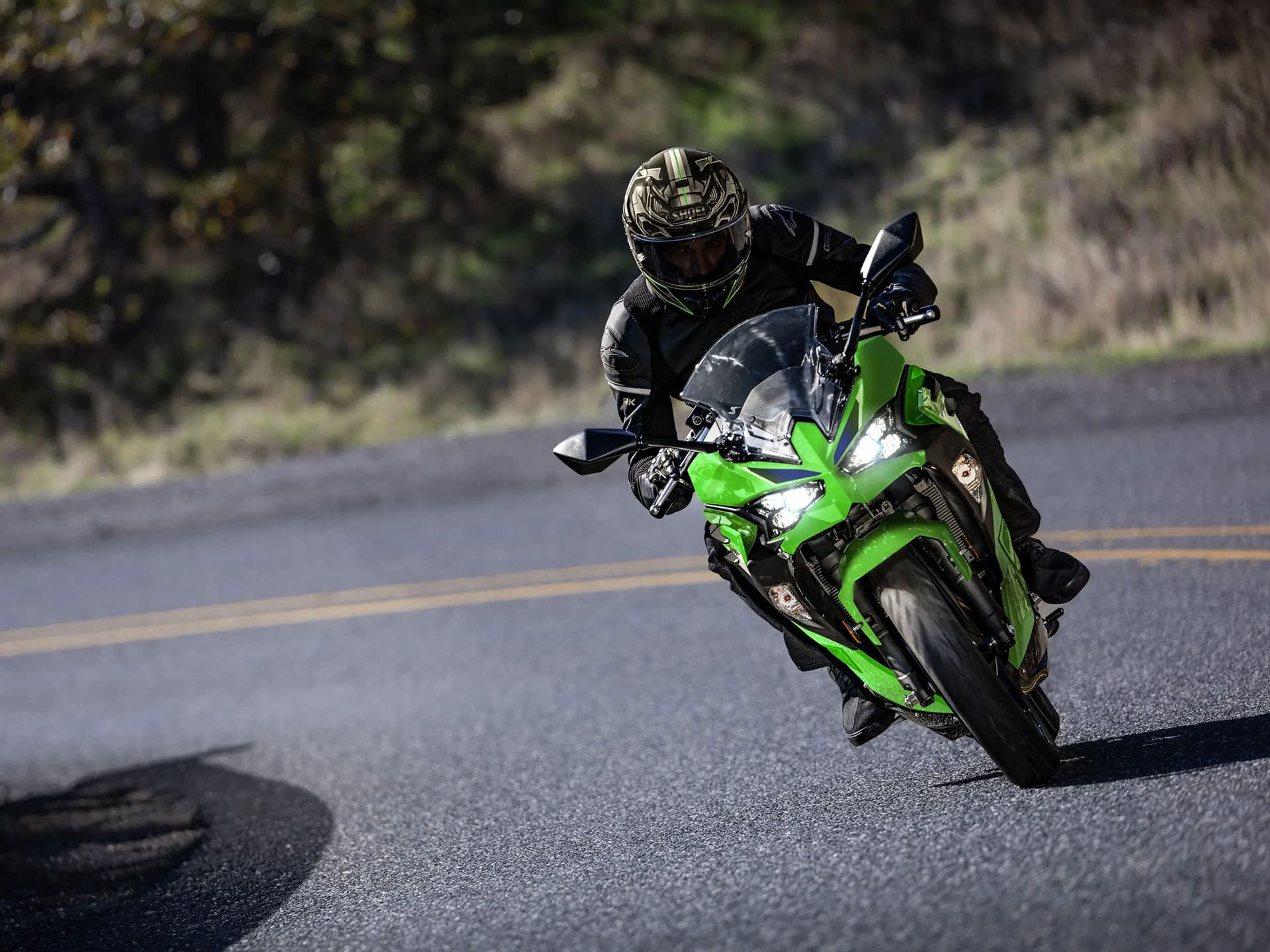 2026 Kawasaki Ninja 500 - media 7