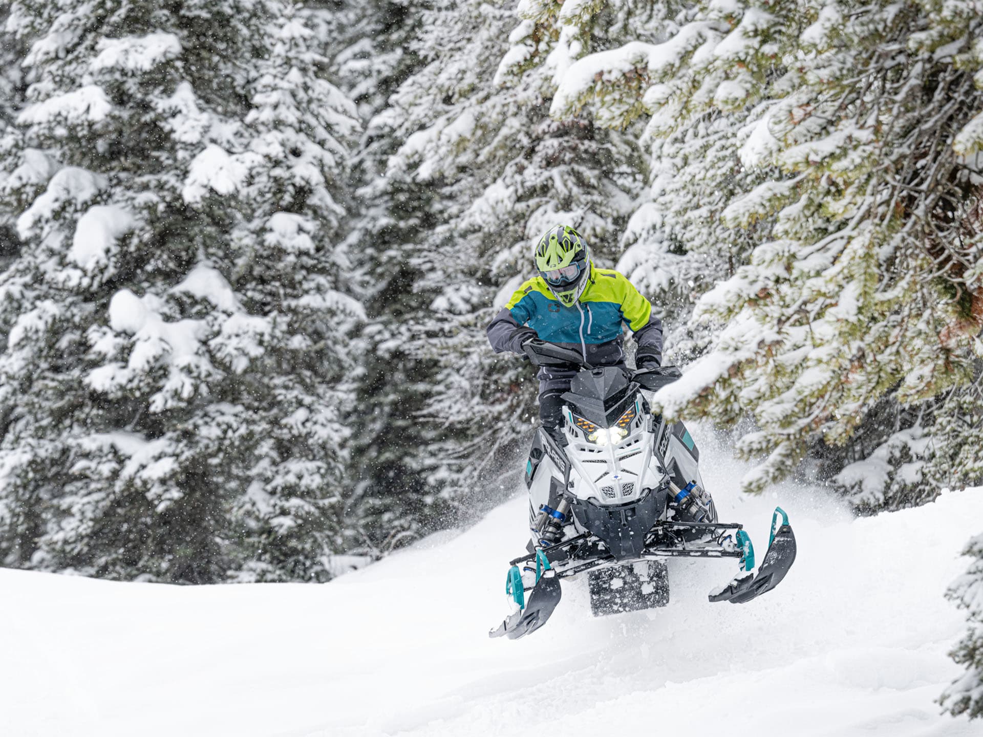 2025 Polaris Patriot Boost Switchback Assault 146 SC ES - media 9