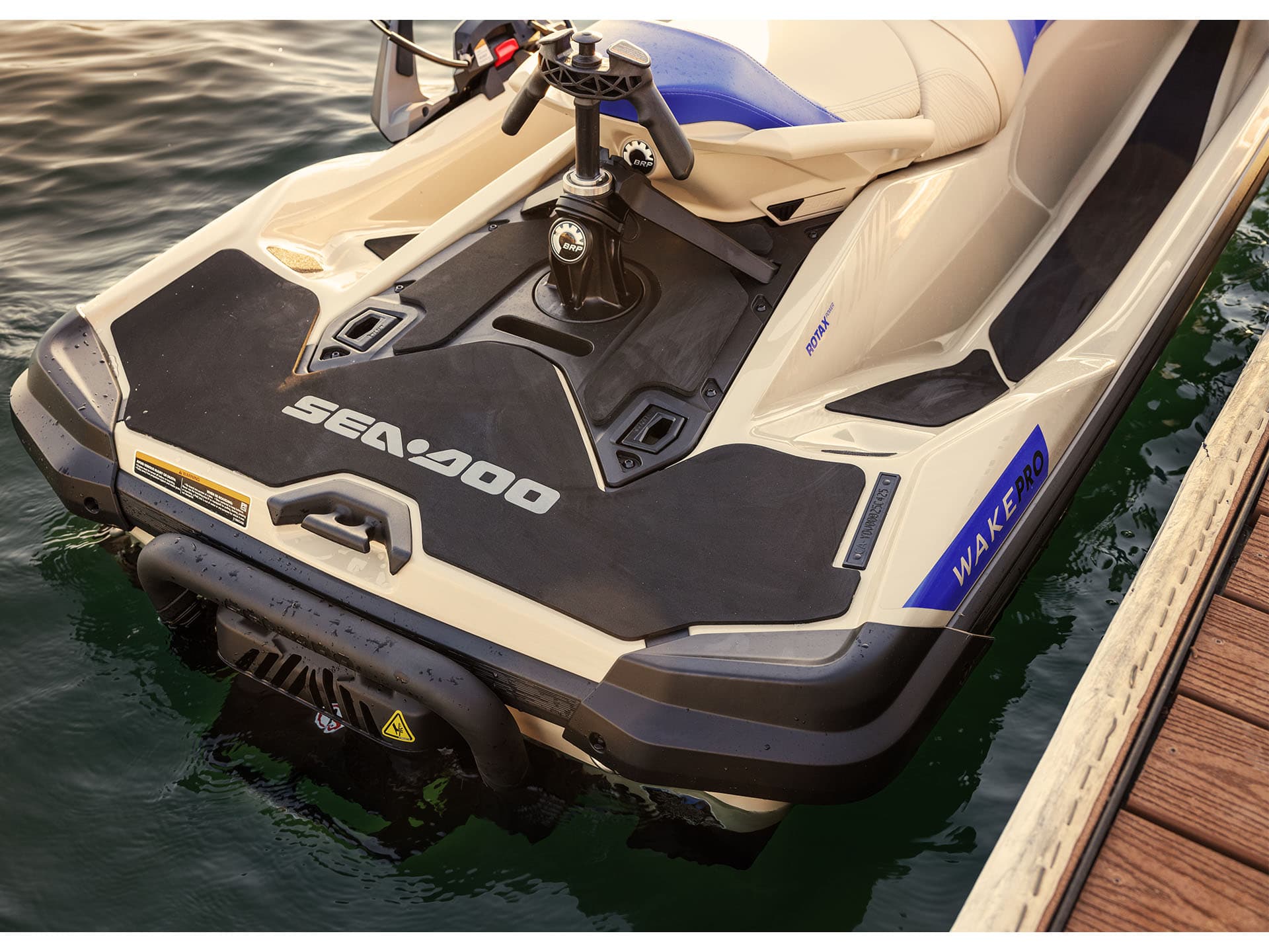 2025 Sea-Doo Wake Pro 230 - media 10