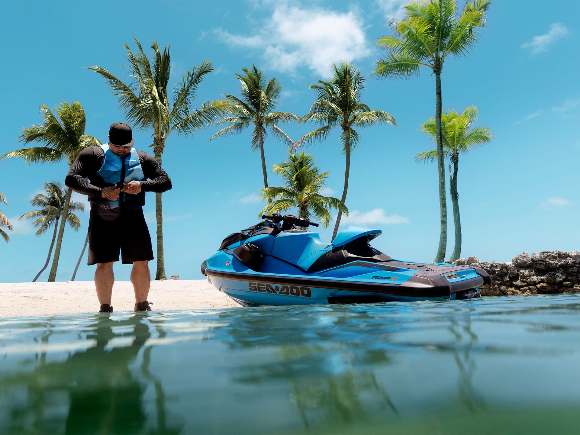 2026 Sea-Doo RXP-X 325 + Tech Package - media 9