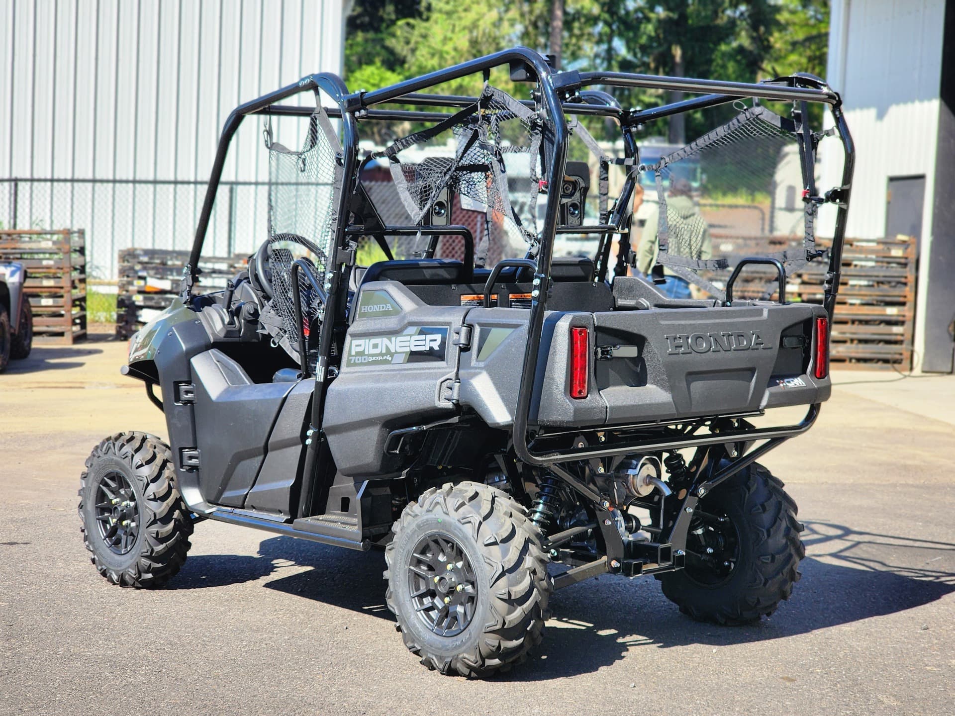 2025 Honda Pioneer 700-4 Deluxe - media 8