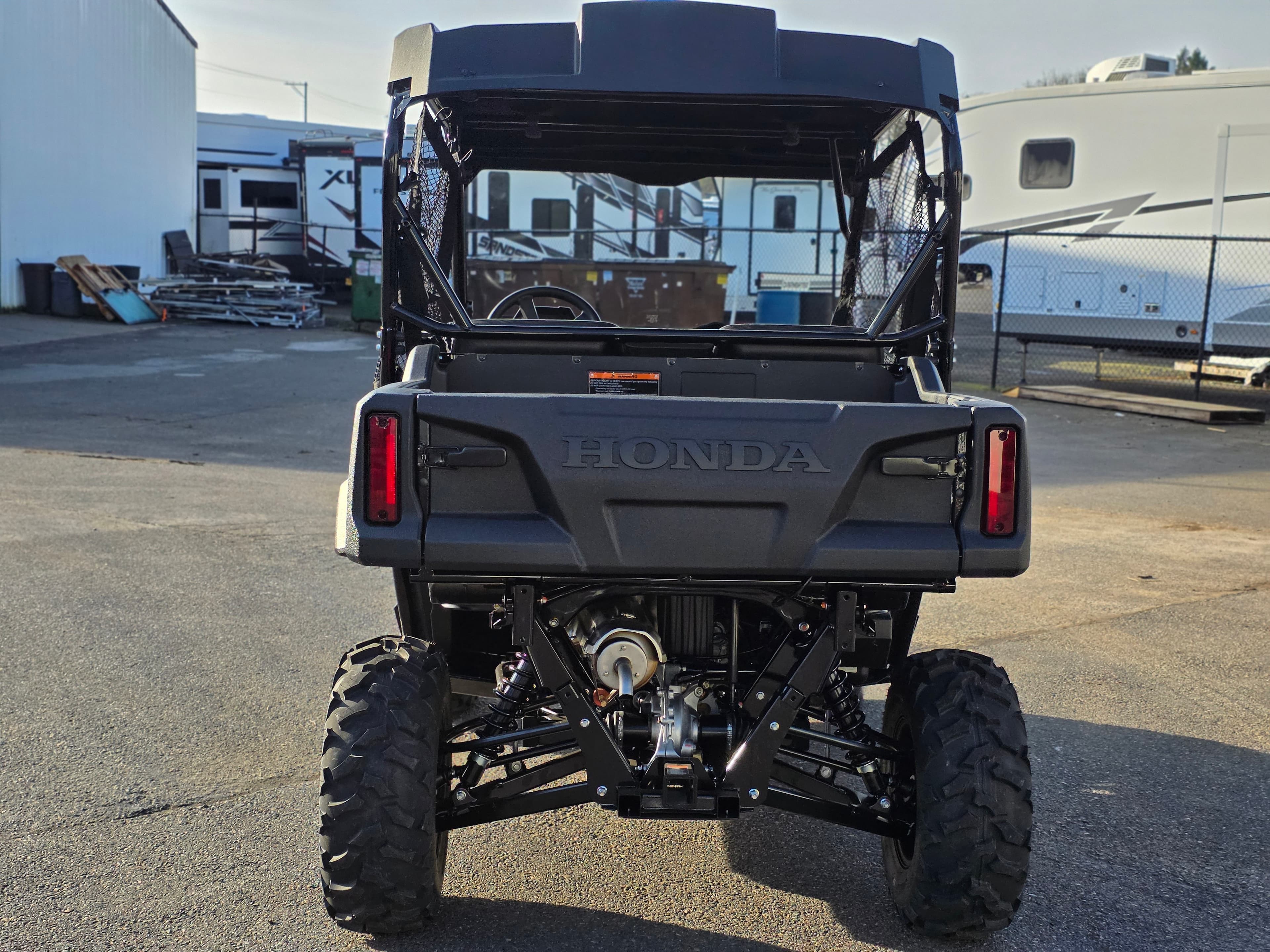 2026 Honda Pioneer 700 Deluxe - media 7