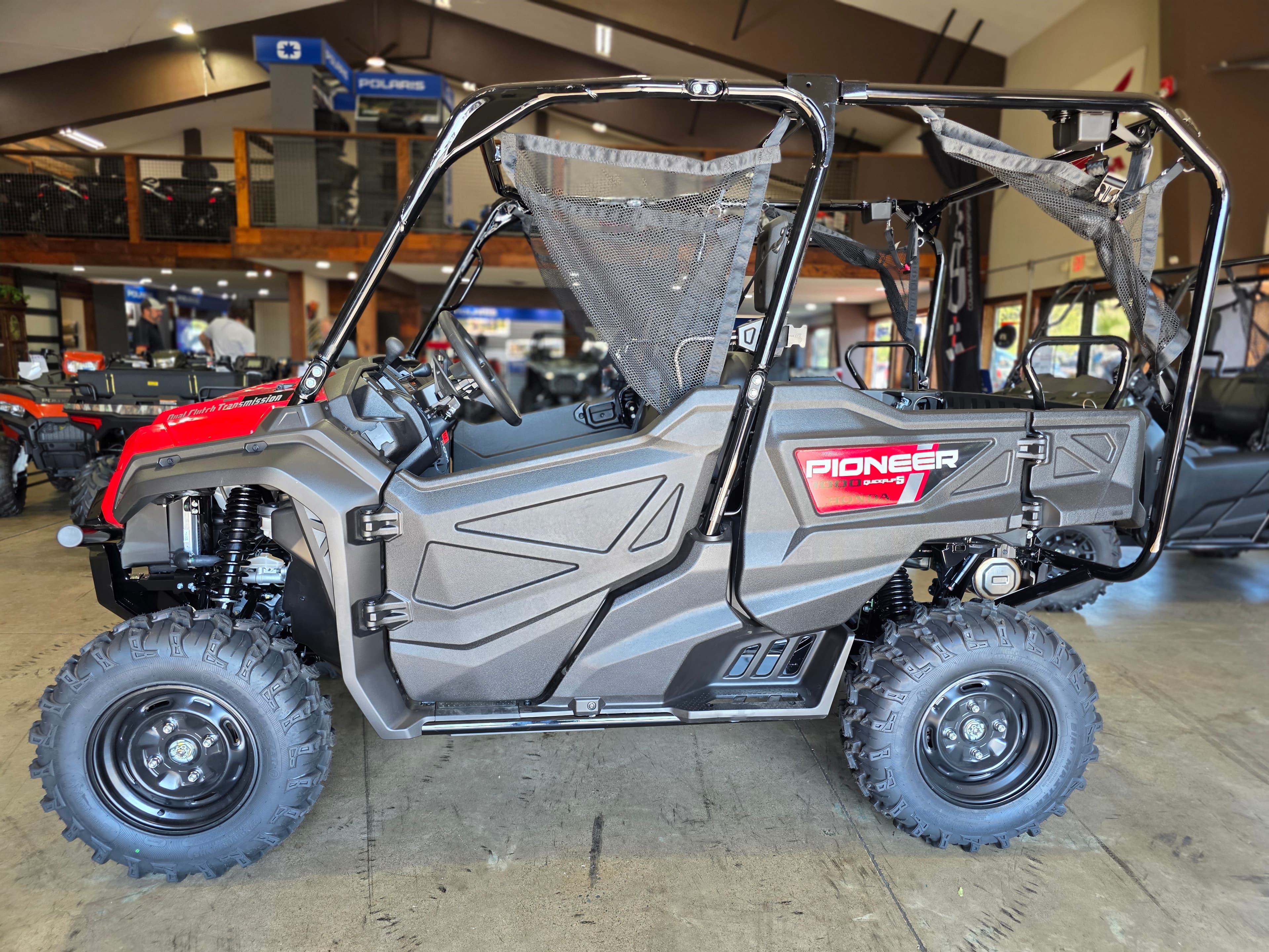 2025 Honda Pioneer 1000-5