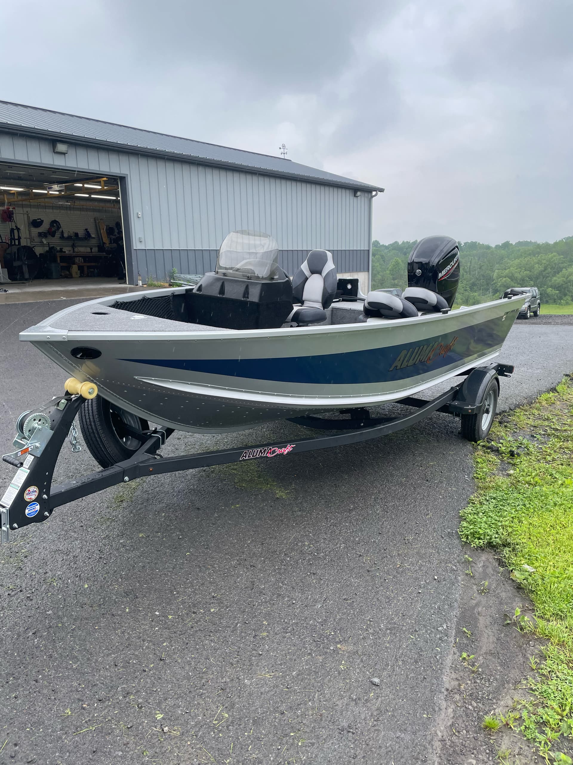 2024 Alumacraft COMPETITOR 165 CS