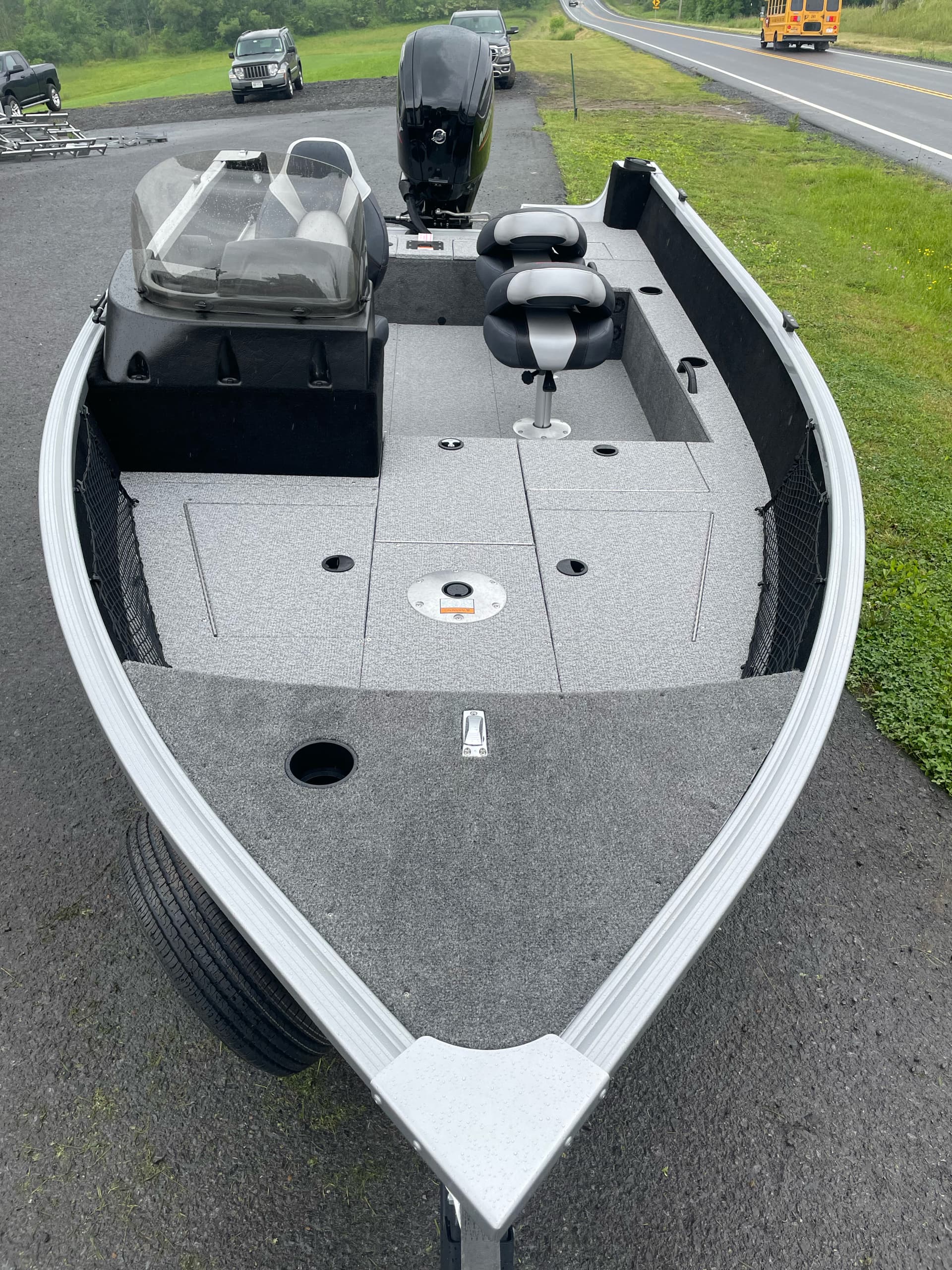 2024 Alumacraft COMPETITOR 165 CS - media 3