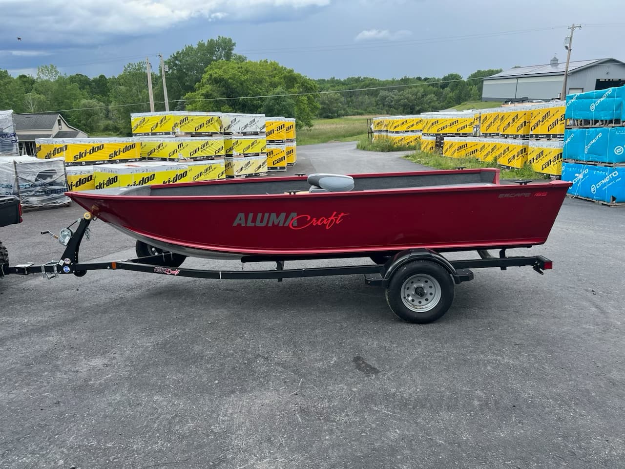 2024 Alumacraft Escape 165 Tiller