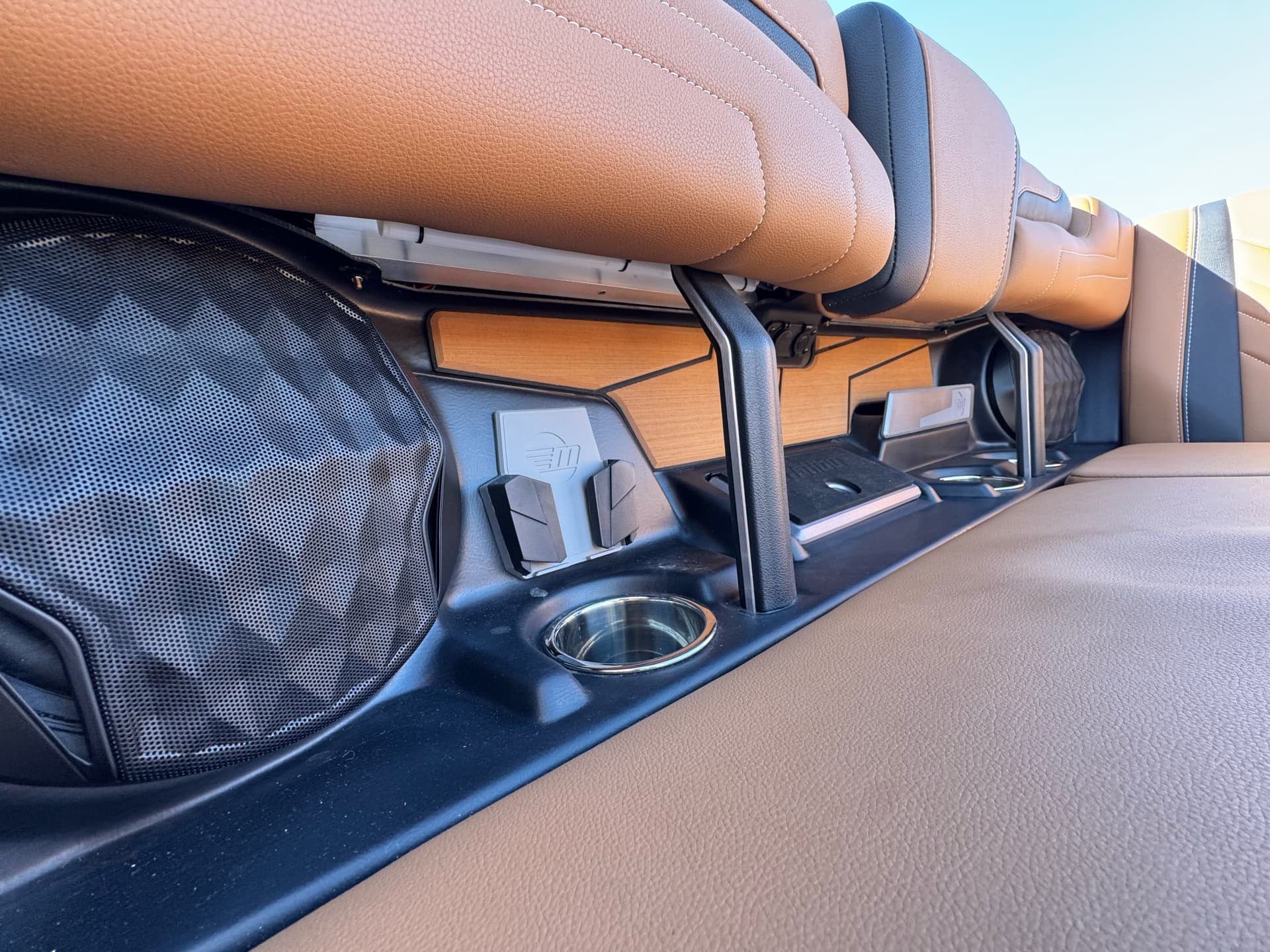 2025 Malibu Wakesetter 25 LSV - media 12