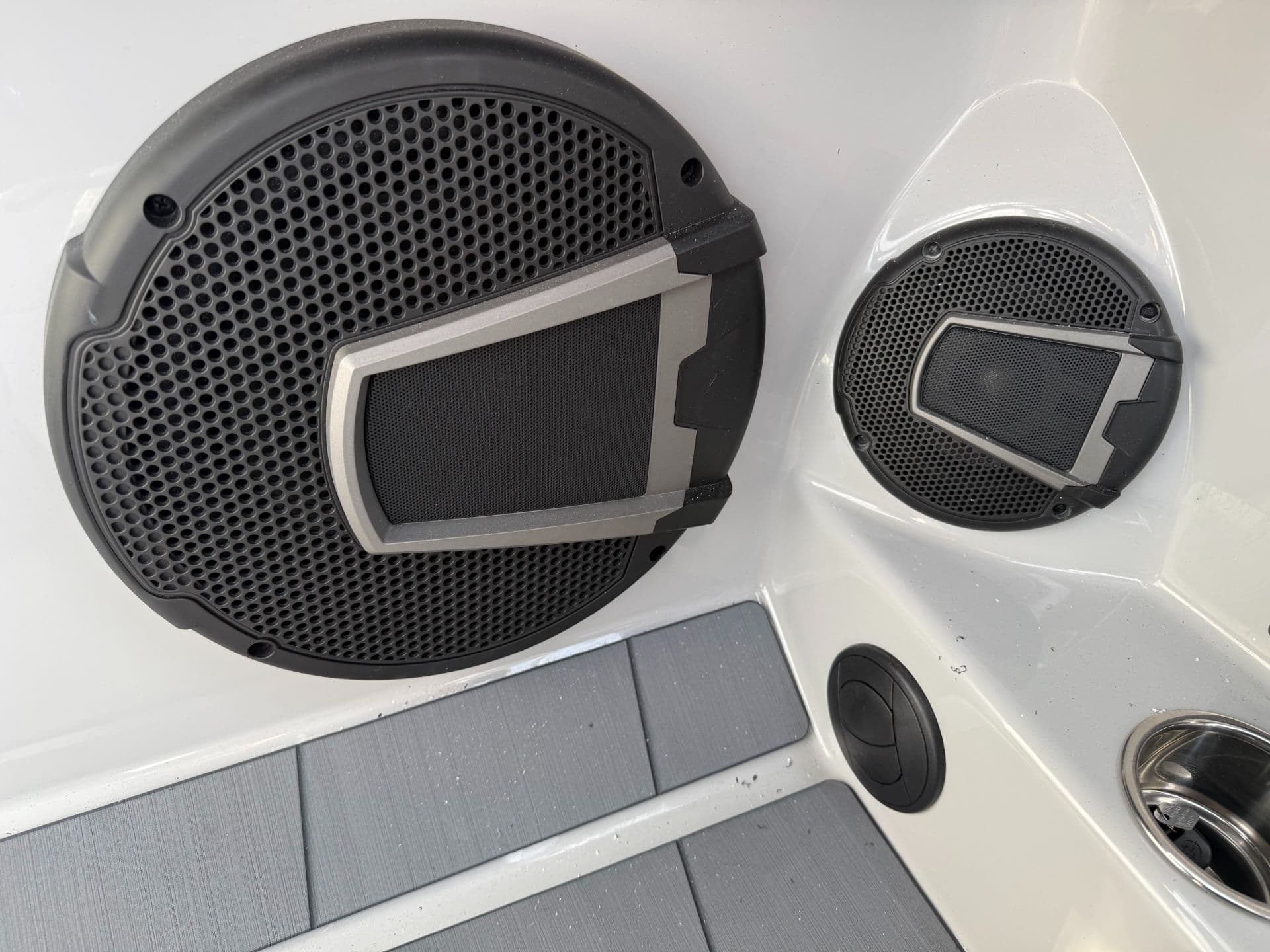 2026 Axis Axis T235 - media 29