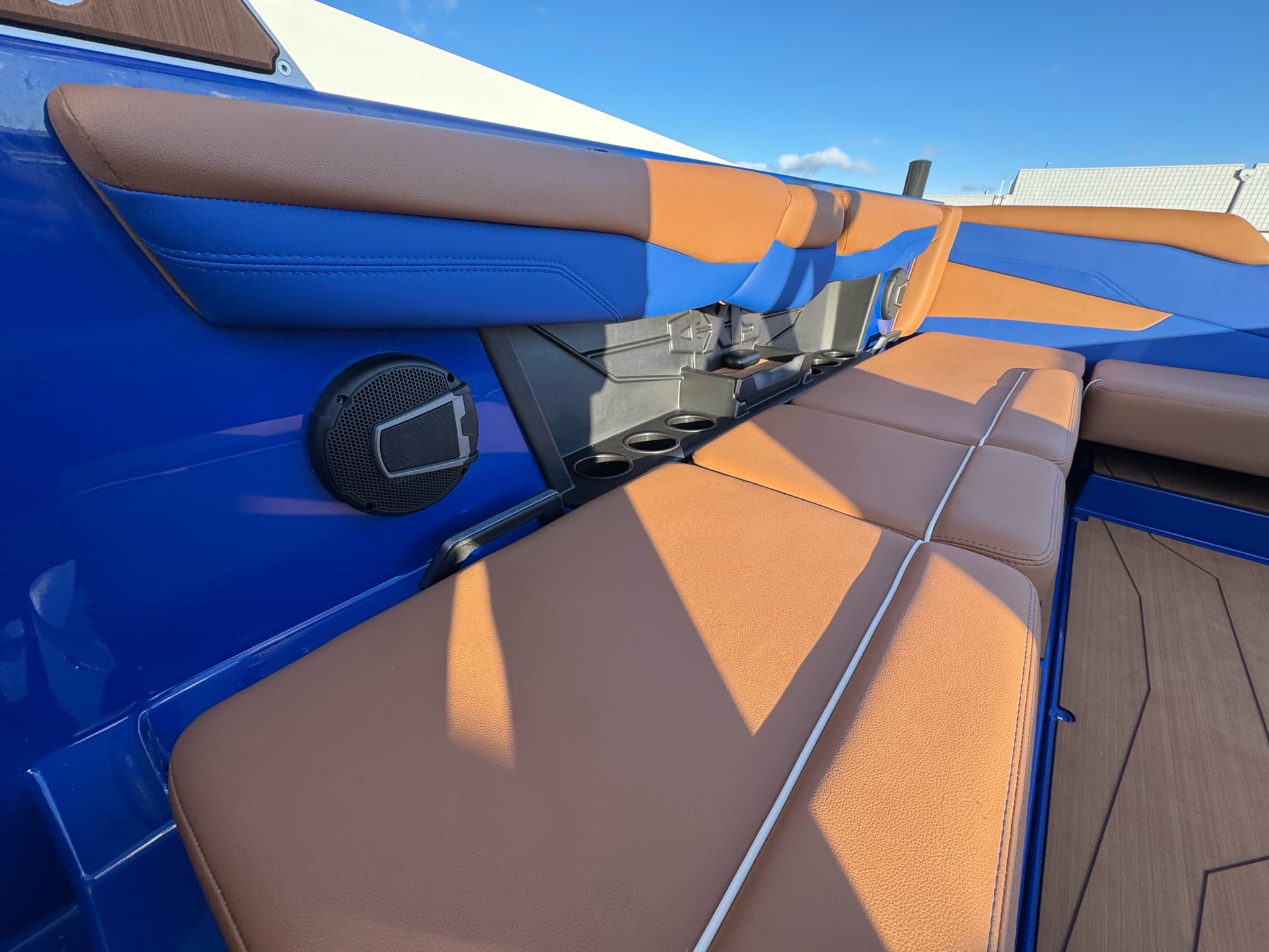 2025 Axis T250 - media 8