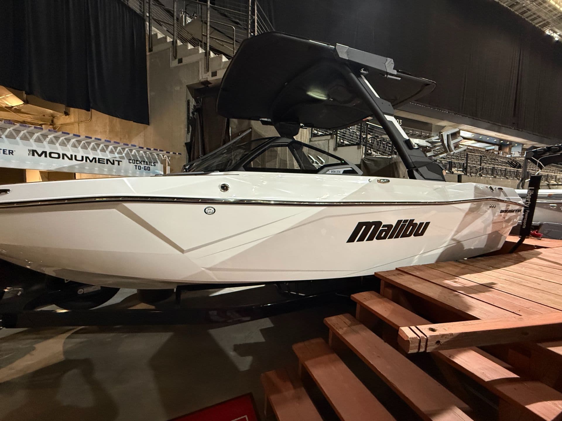 2026 Malibu Wakesetter 23 LSV - media 2