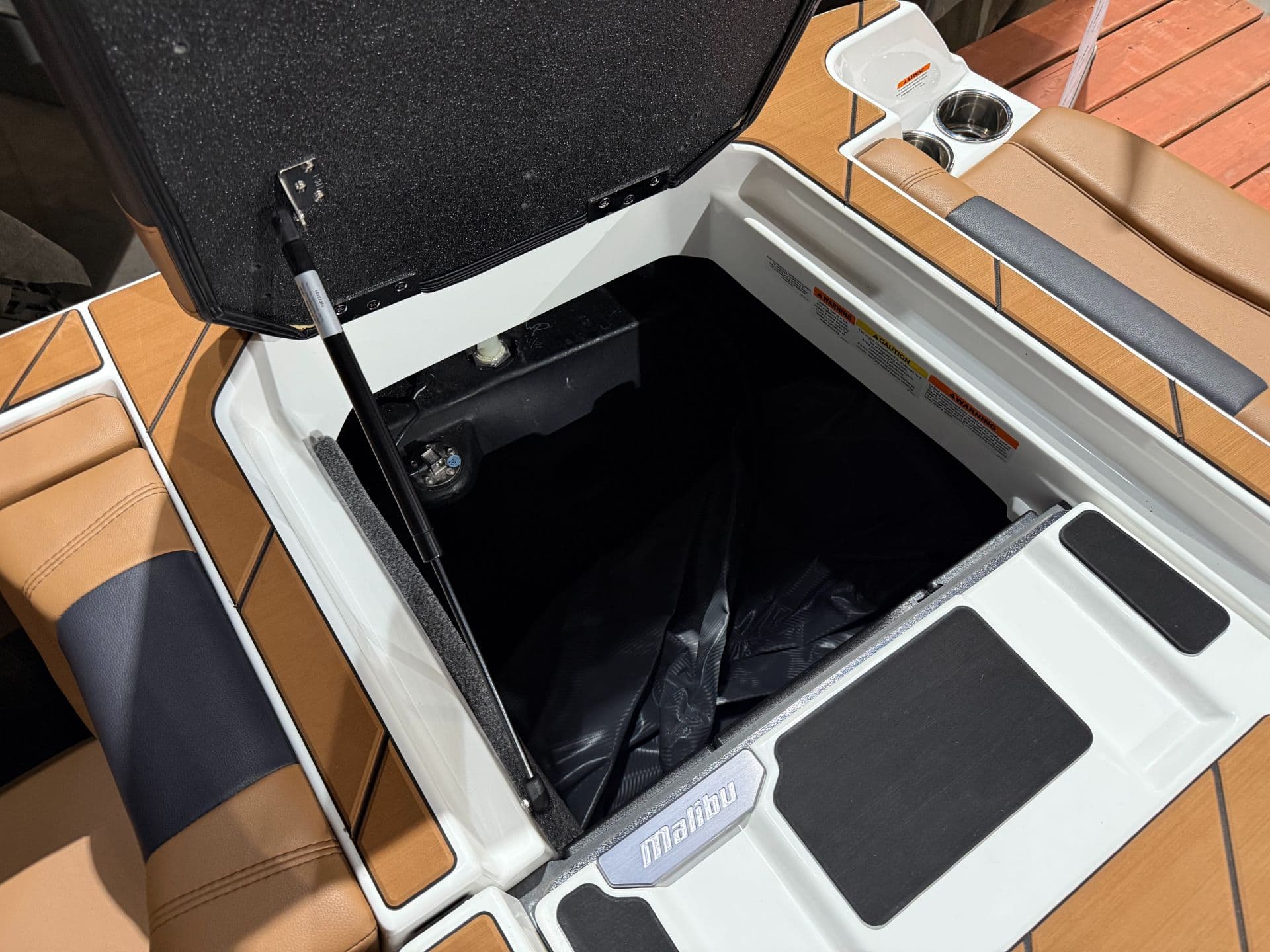 2026 Malibu Wakesetter 23 LSV - media 22