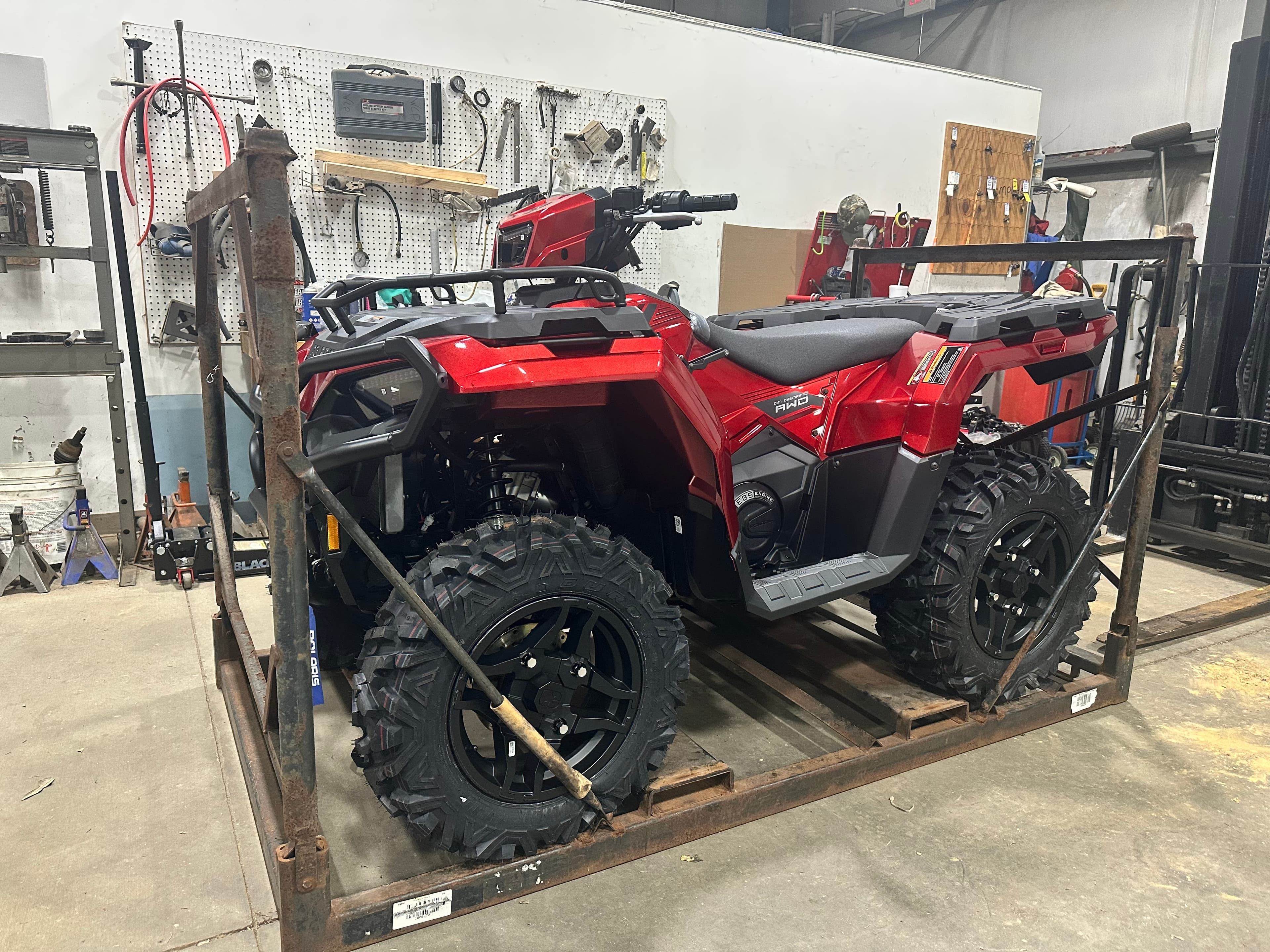 2026 Polaris Sportsman 570 Trail - media 3