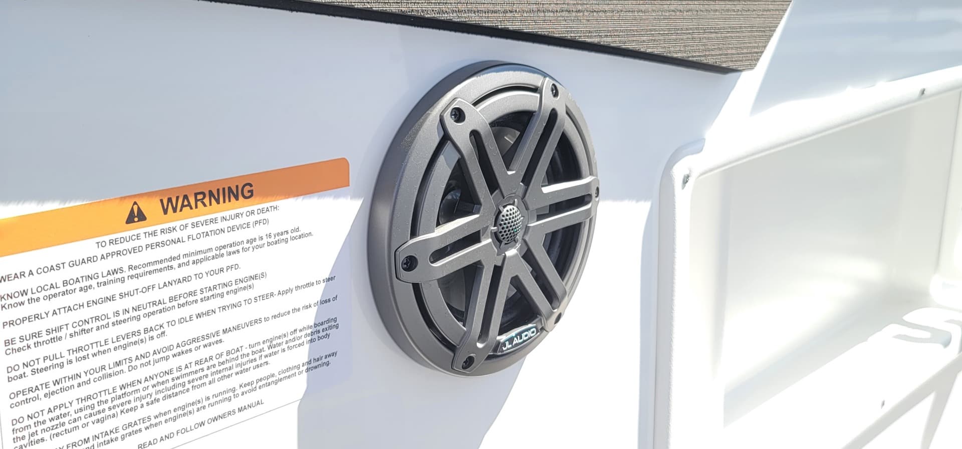 2025 Scarab 255 Open LX - media 15