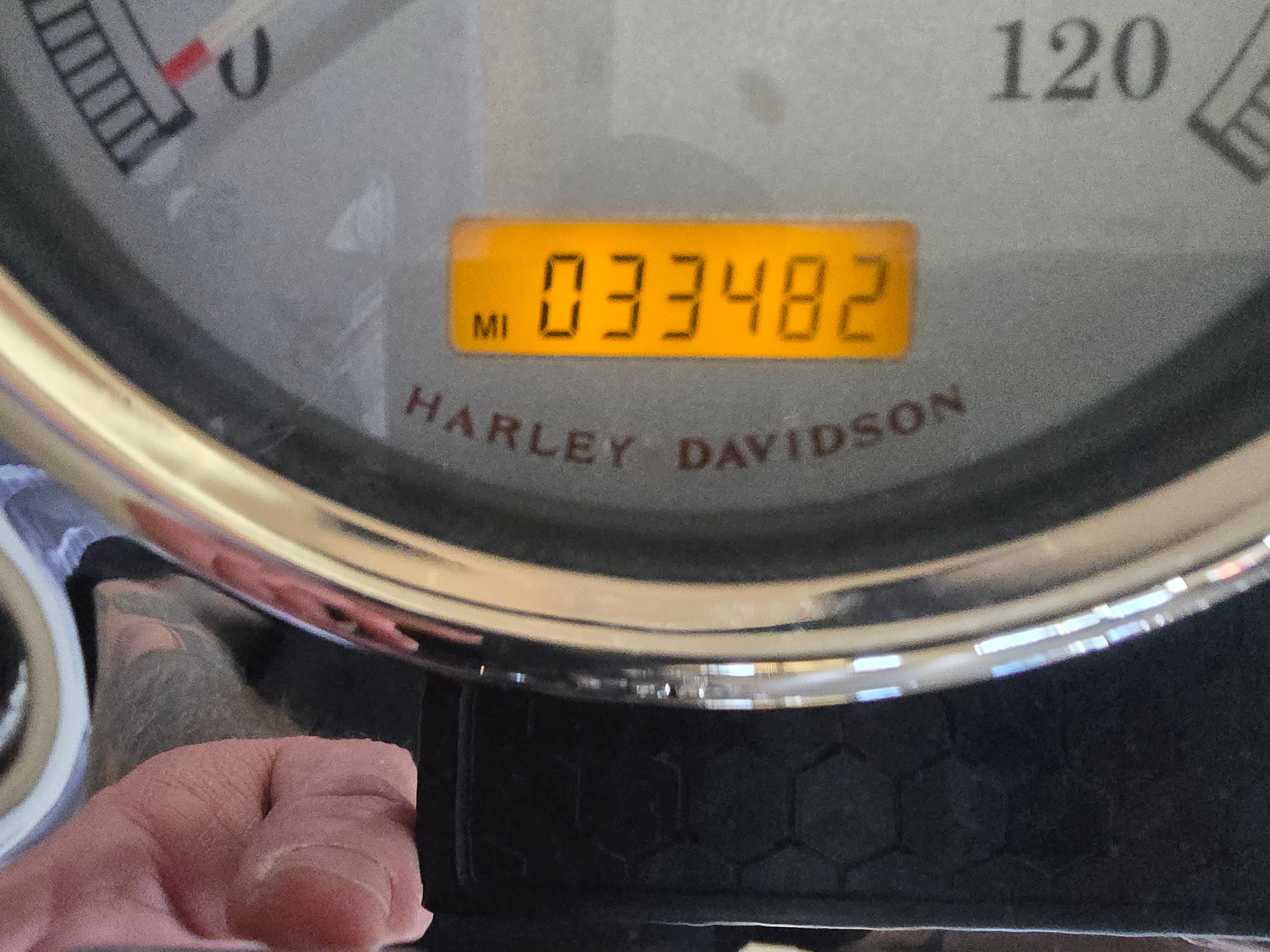 2007 Harley-Davidson Dyna® Super Glide® Custom - media 9