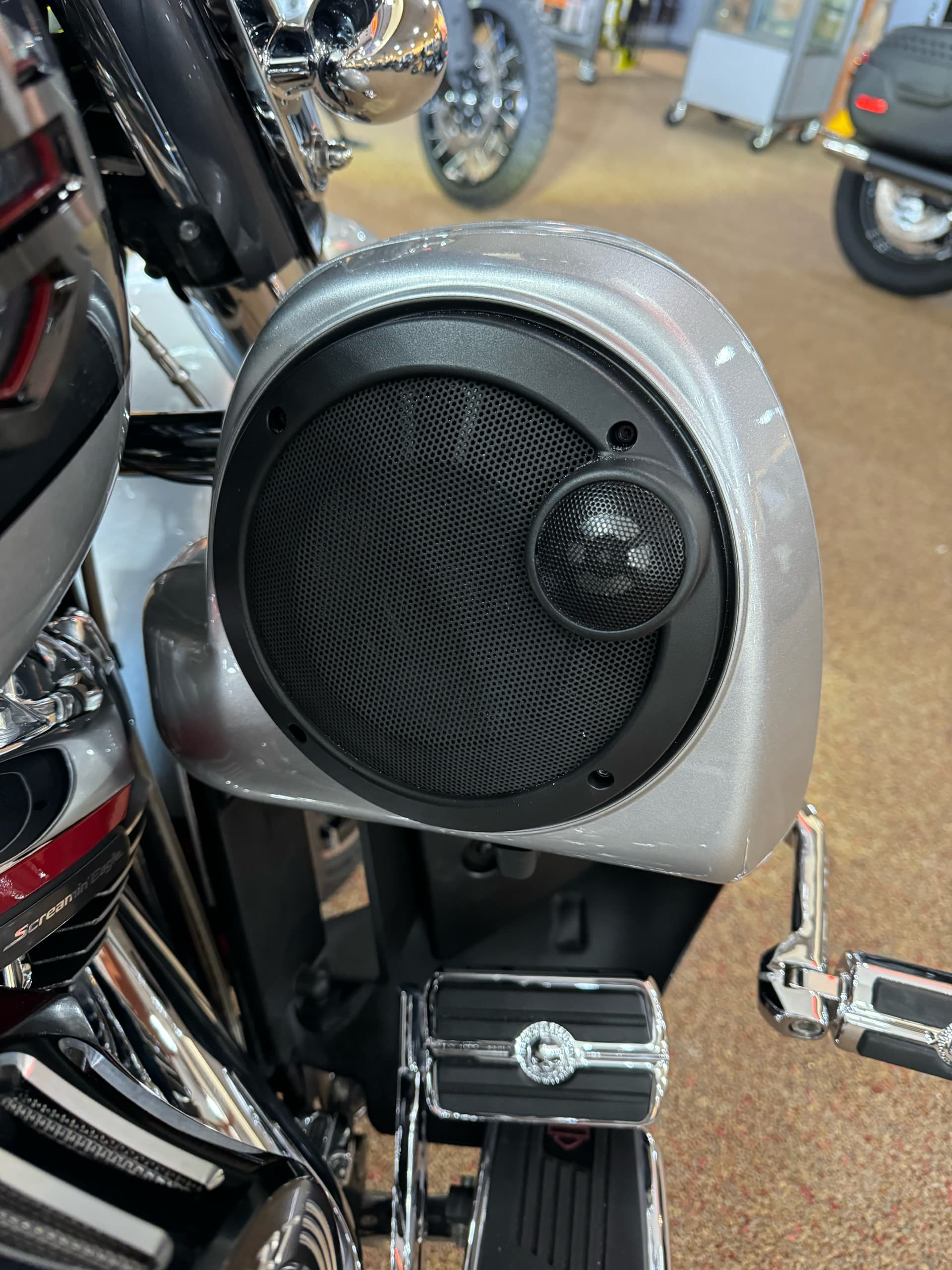 2019 Harley-Davidson CVO™ Street Glide® - media 22