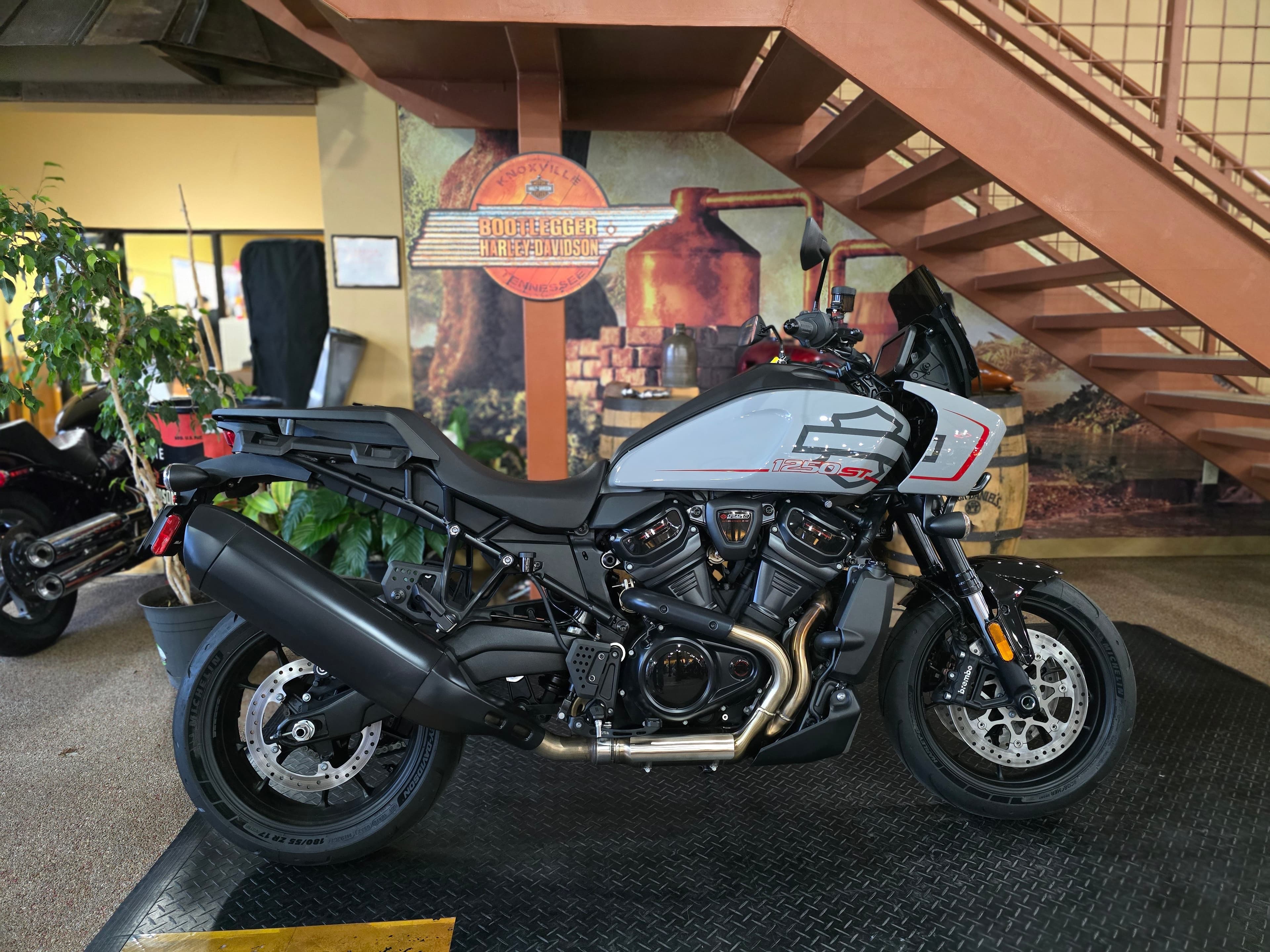 2025 Harley-Davidson Pan America® 1250 ST