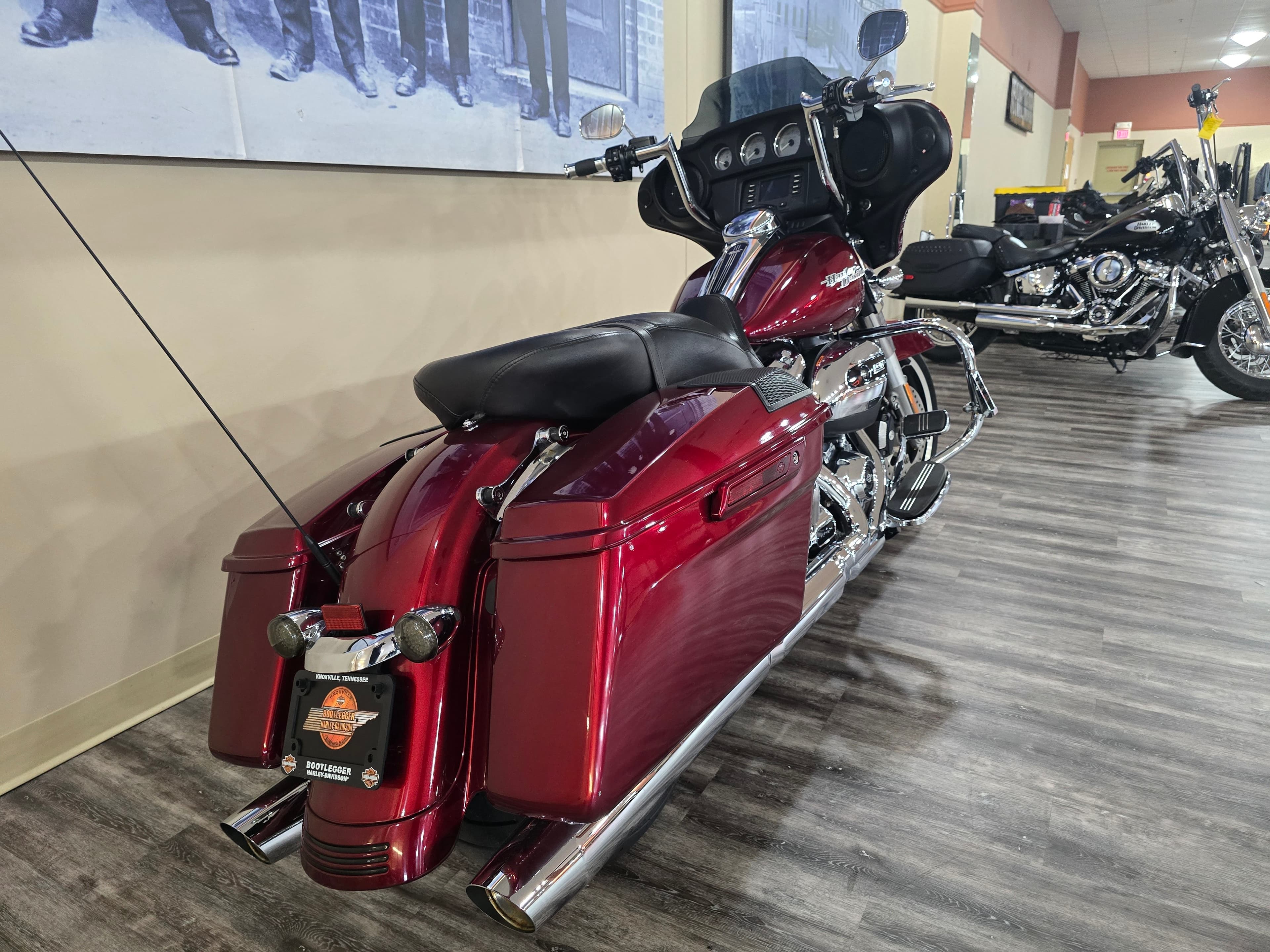 2017 Harley-Davidson Street Glide® - media 6