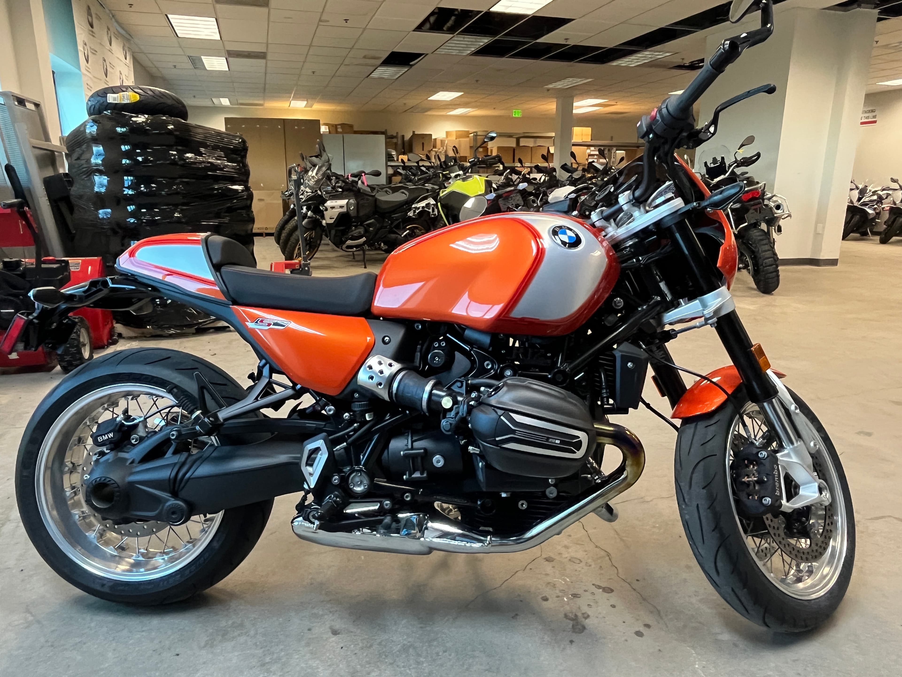 2026 BMW R 12 nineT - media 4