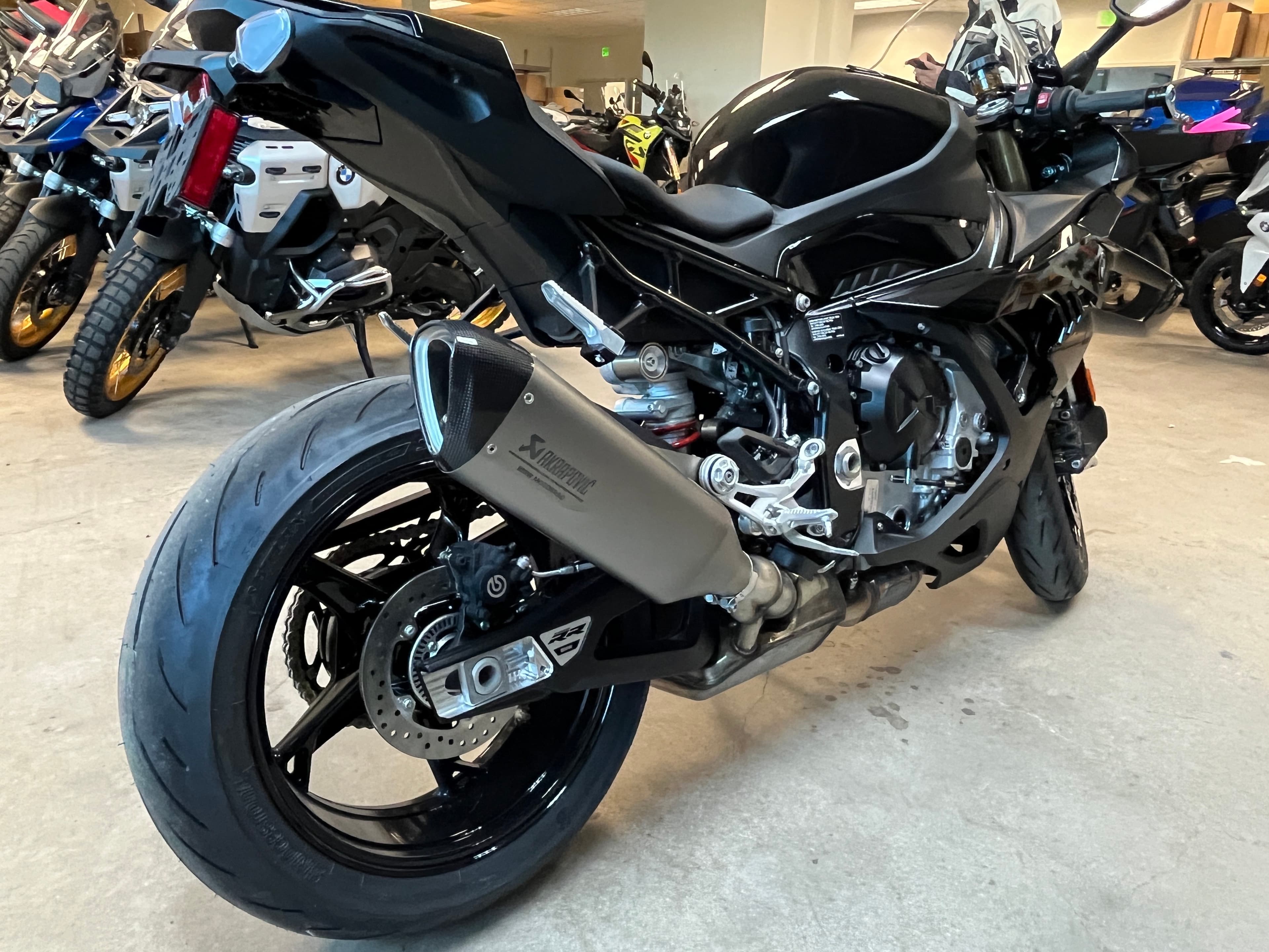 2026 BMW S 1000 RR - media 6