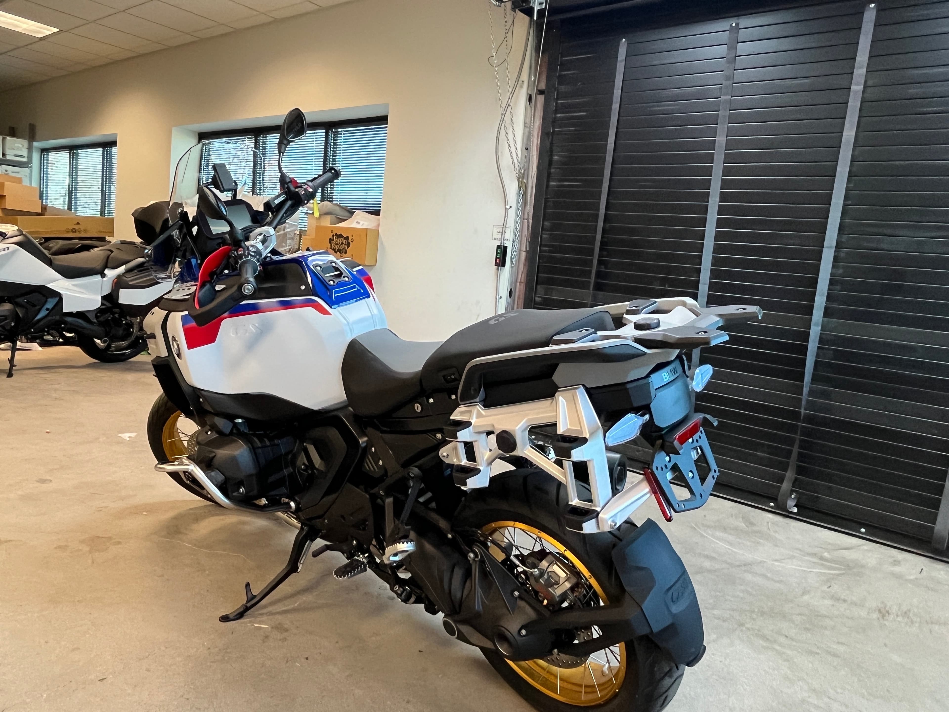 2026 BMW R 1300 GS Adventure - media 4