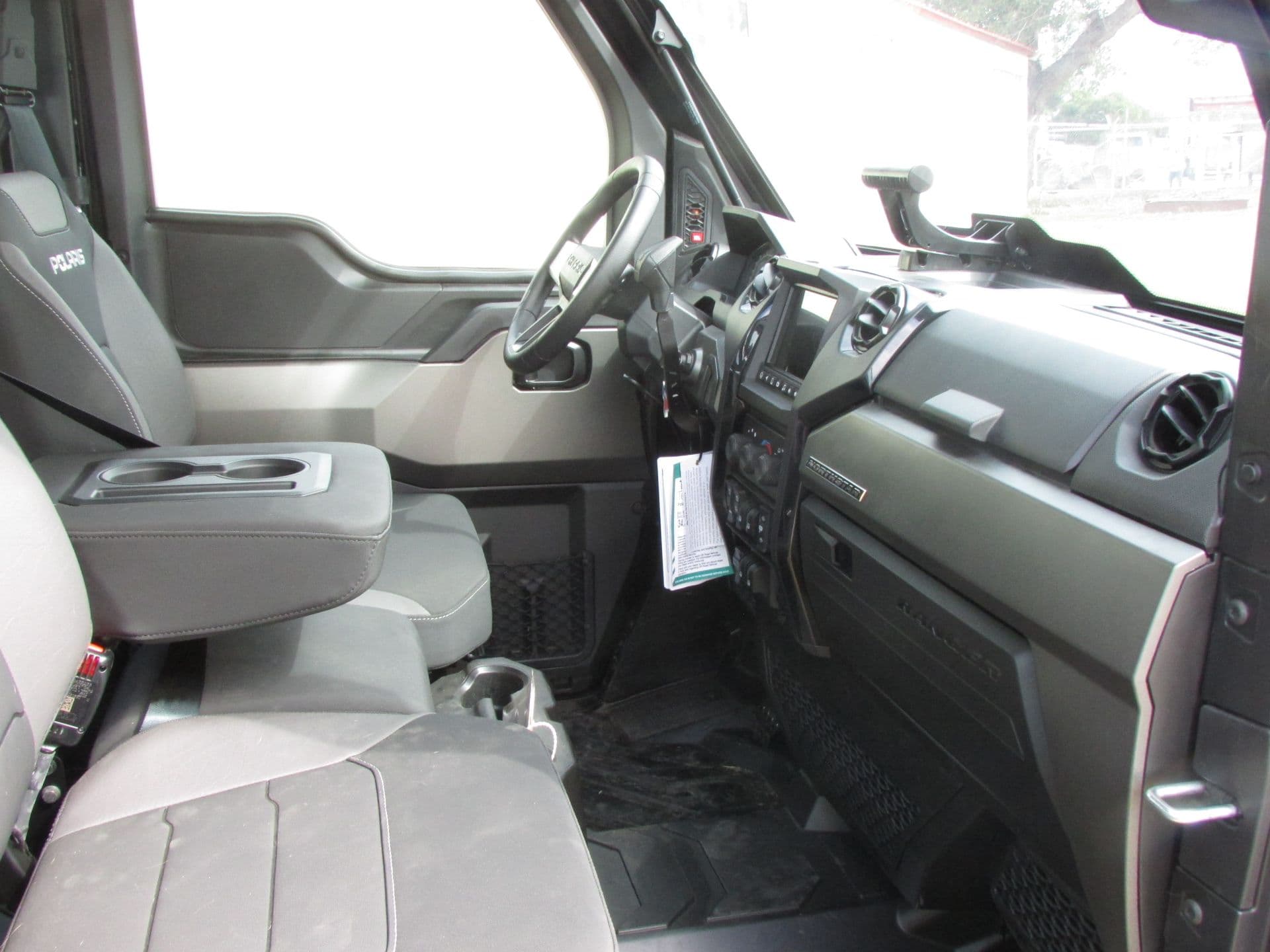 2025 Polaris Ranger Crew XD 1500 Northstar Edition Ultimate - media 8