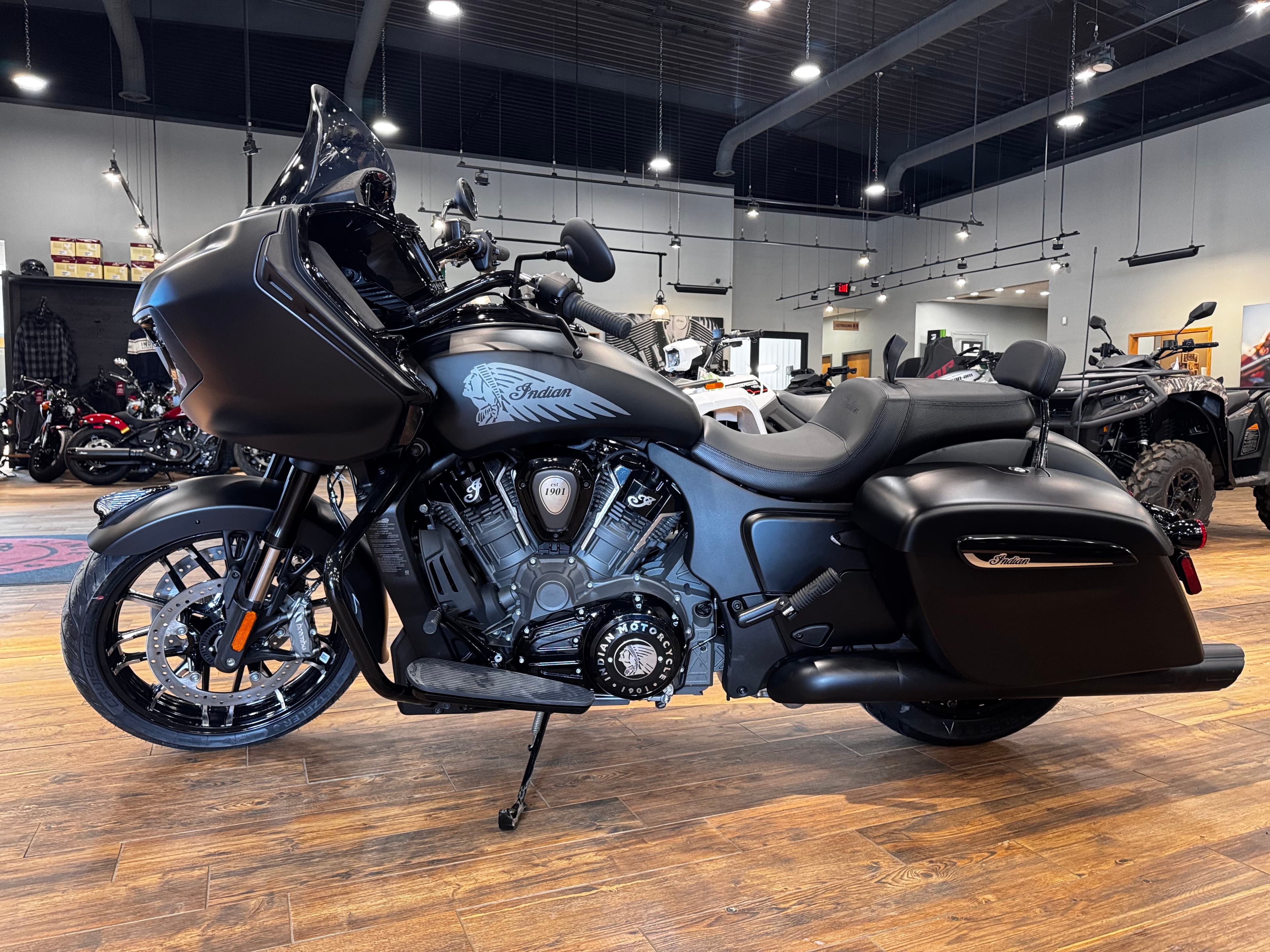 2026 Indian Motorcycle Challenger® Dark Horse® - media 4