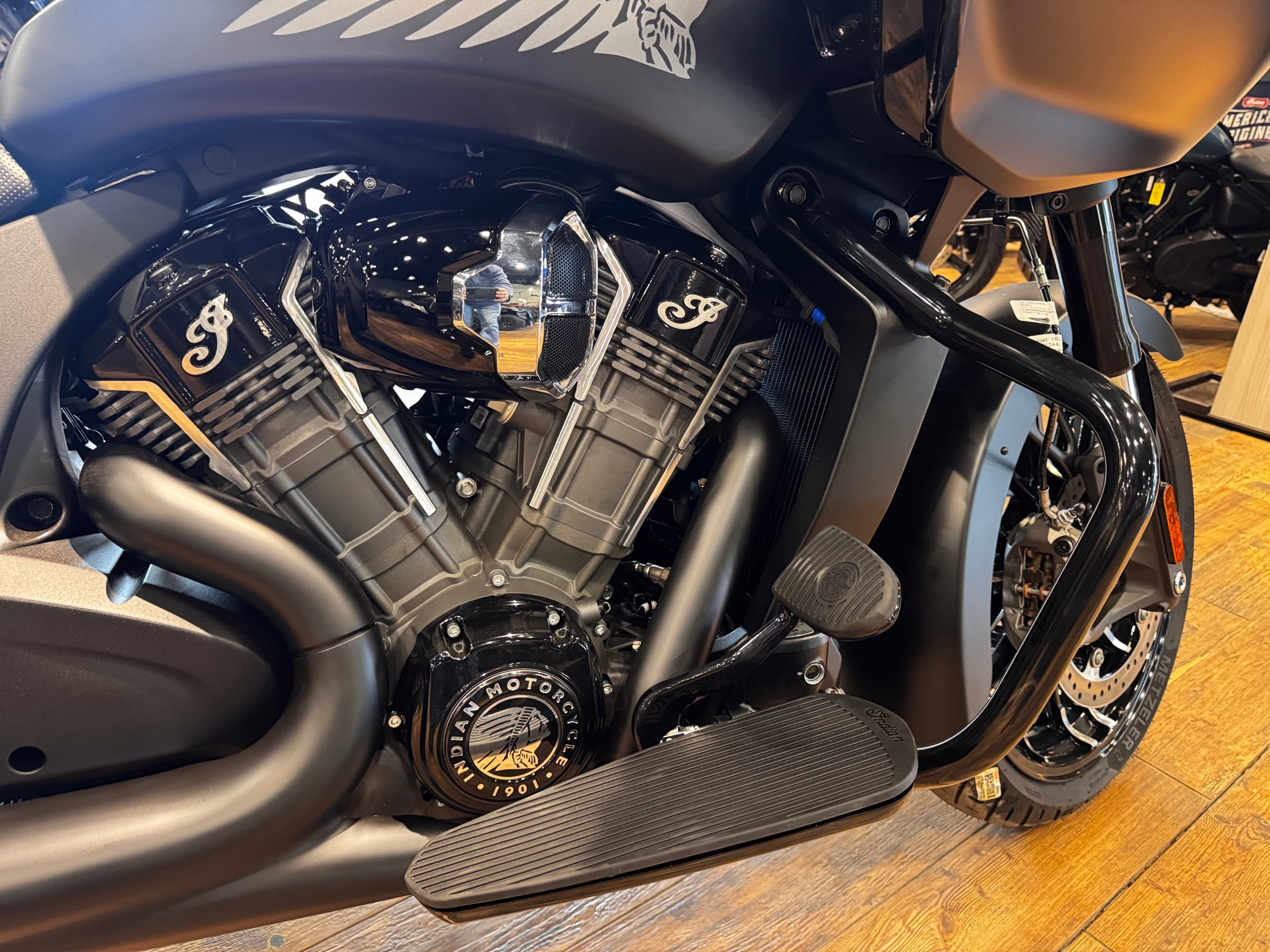 2026 Indian Motorcycle Challenger® Dark Horse® - media 9