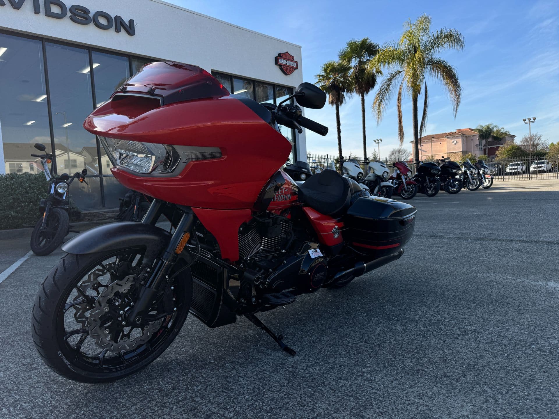 2026 Harley-Davidson CVO™ Road Glide® ST - media 13