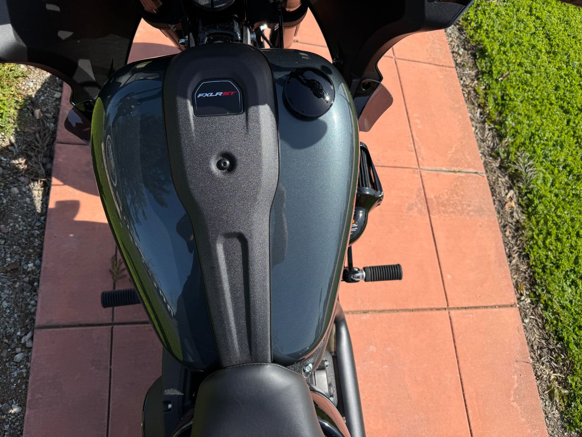 2025 Harley-Davidson Low Rider ST - media 5