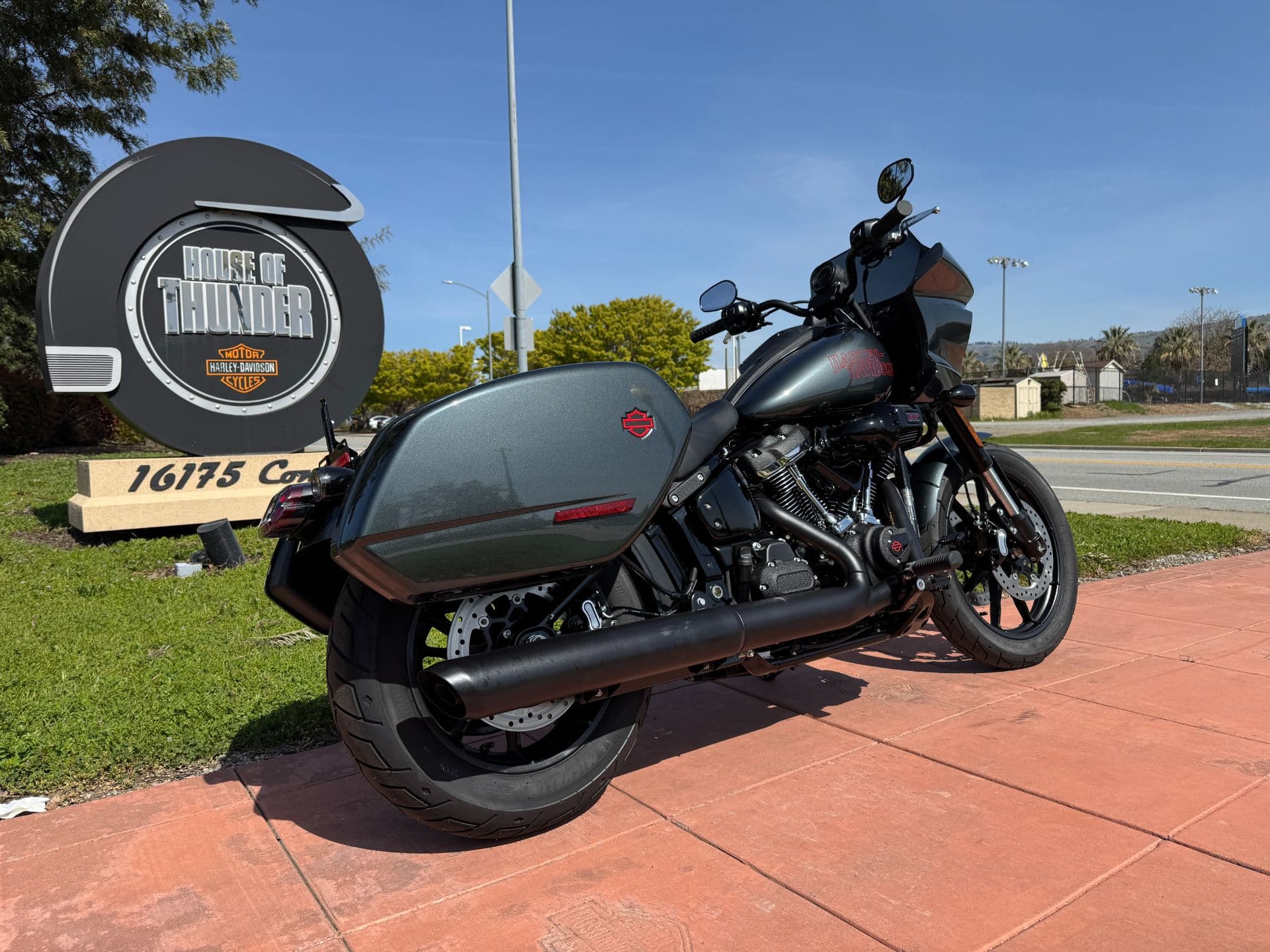 2025 Harley-Davidson Low Rider ST - media 7