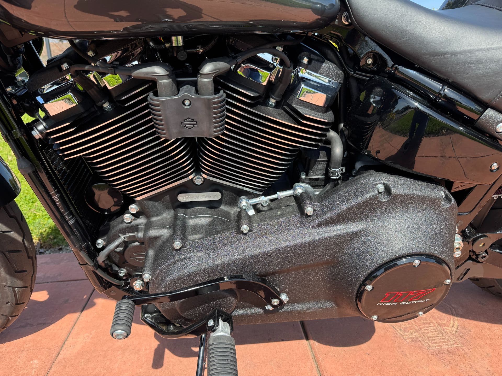 2025 Harley-Davidson Low Rider ST - media 12