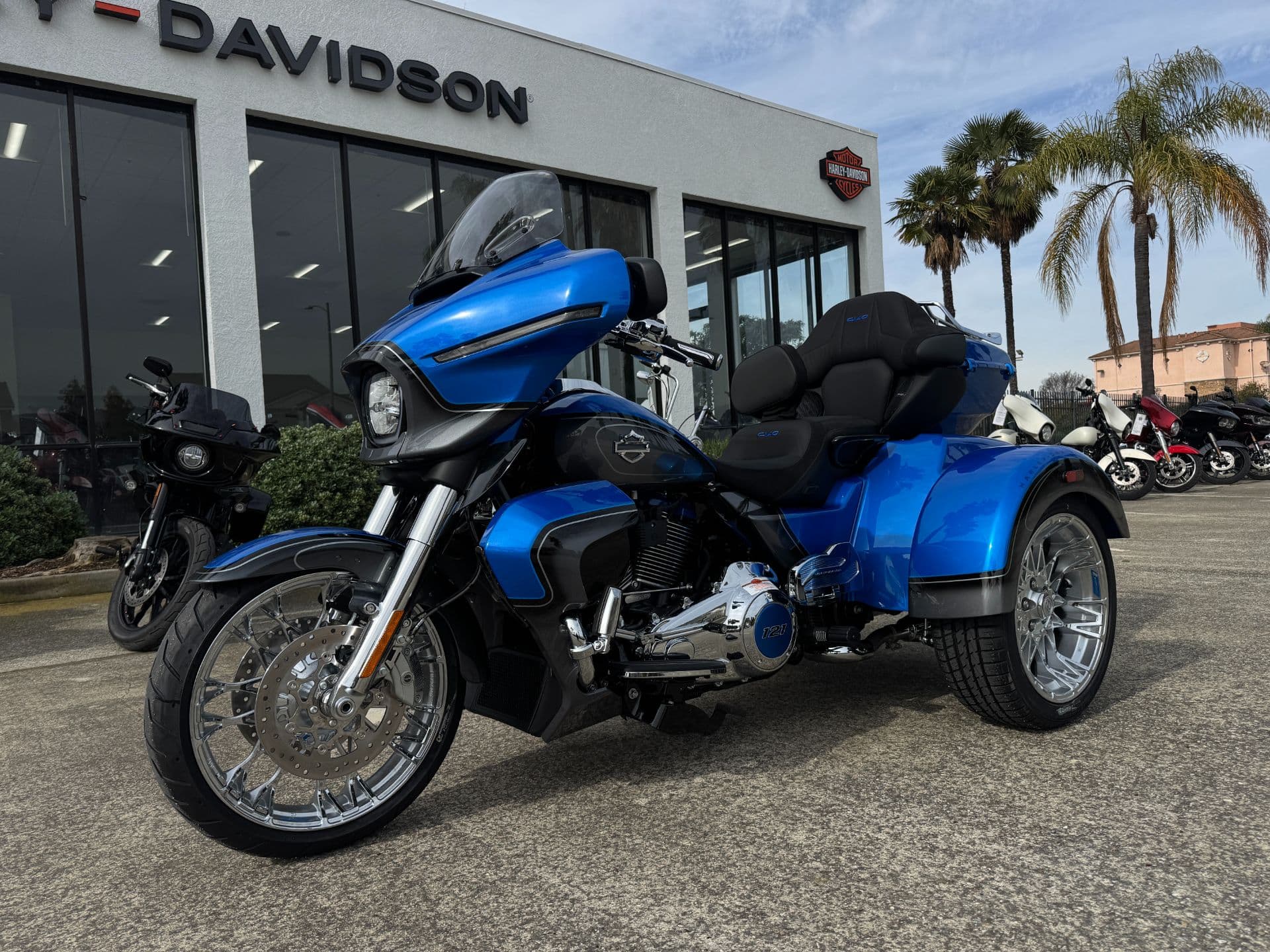 2026 Harley-Davidson CVO™ Street Glide® 3 Limited - media 13