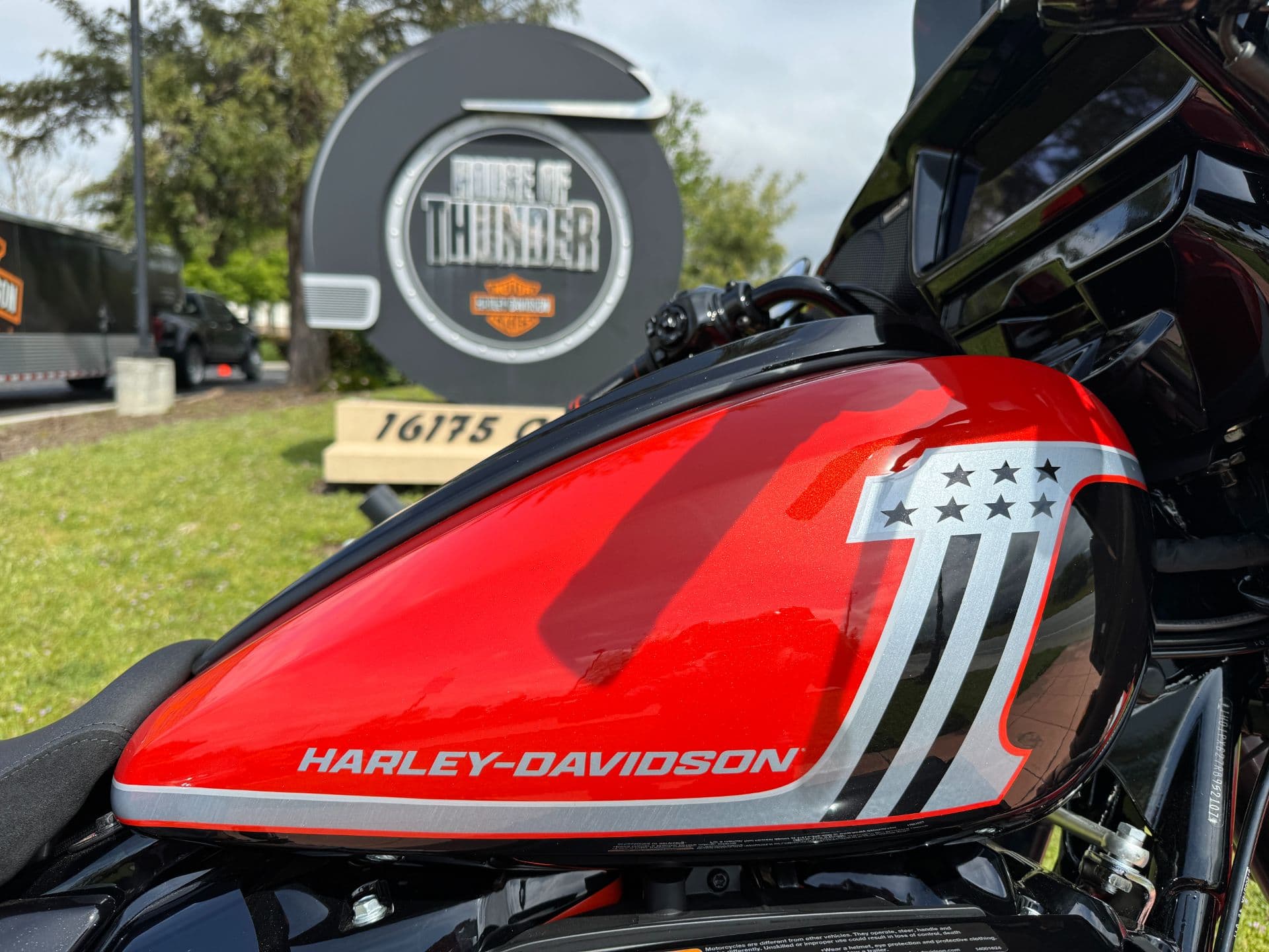 2024 Harley-Davidson CVO™ Street Glide® - media 2