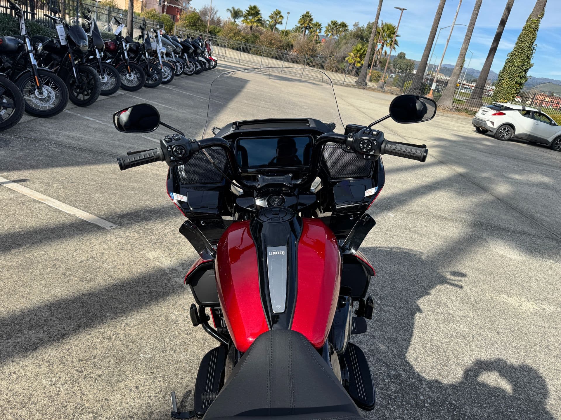 2026 Harley-Davidson Road Glide® Limited - media 4