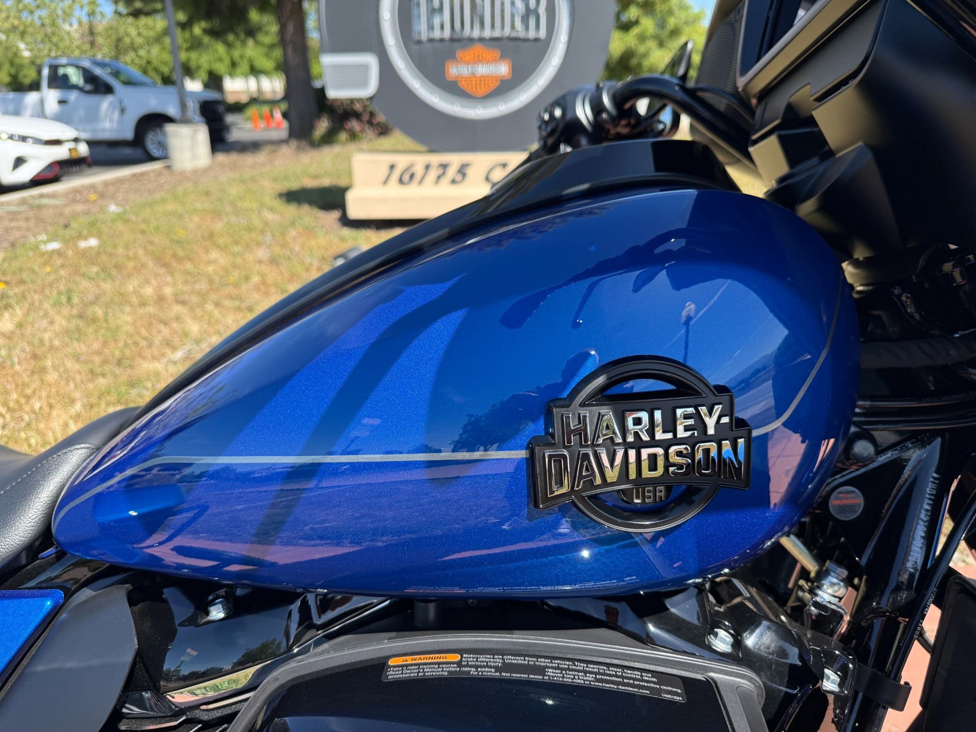 2025 Harley-Davidson Street Glide® Ultra - media 2