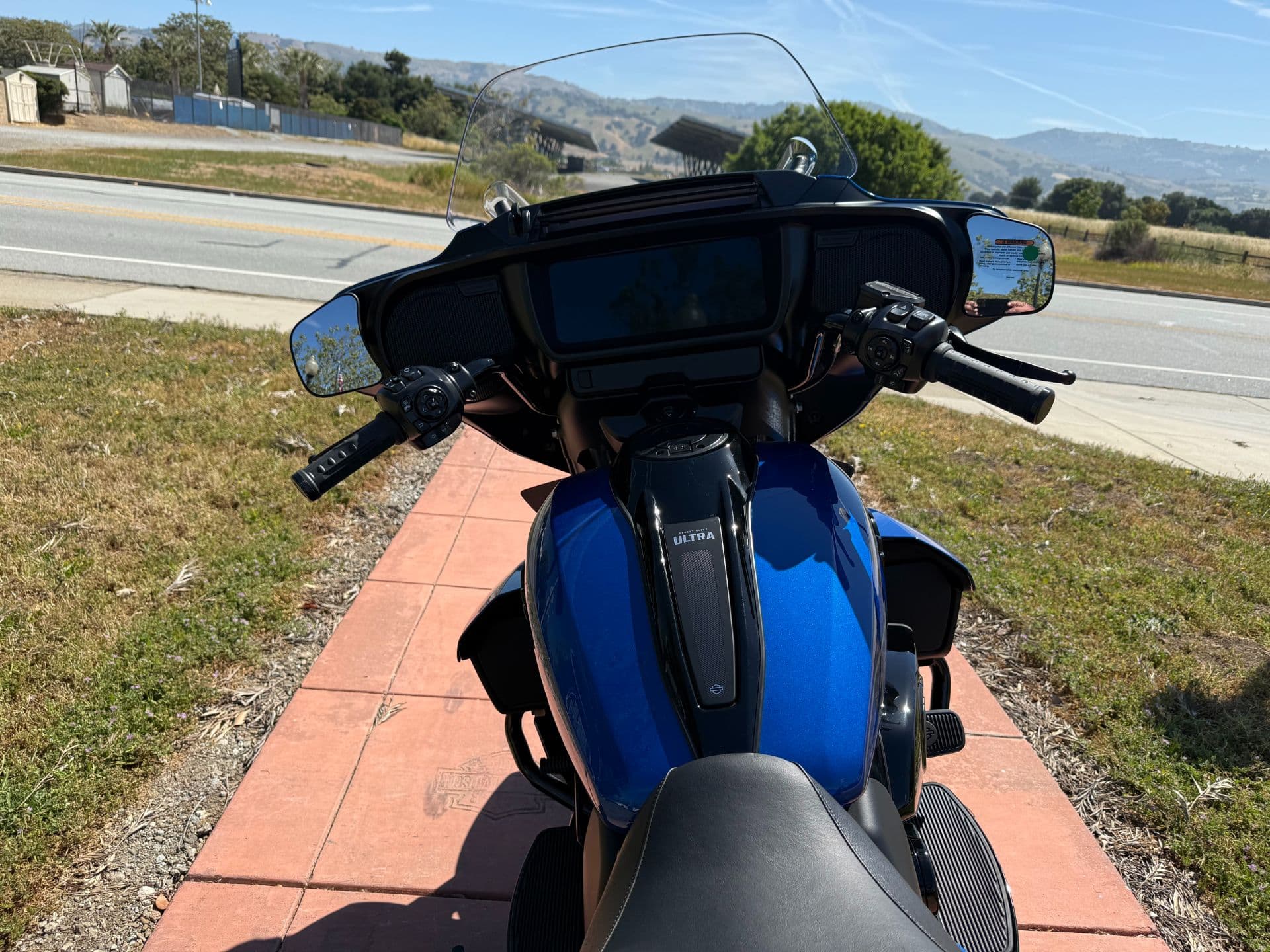 2025 Harley-Davidson Street Glide® Ultra - media 5