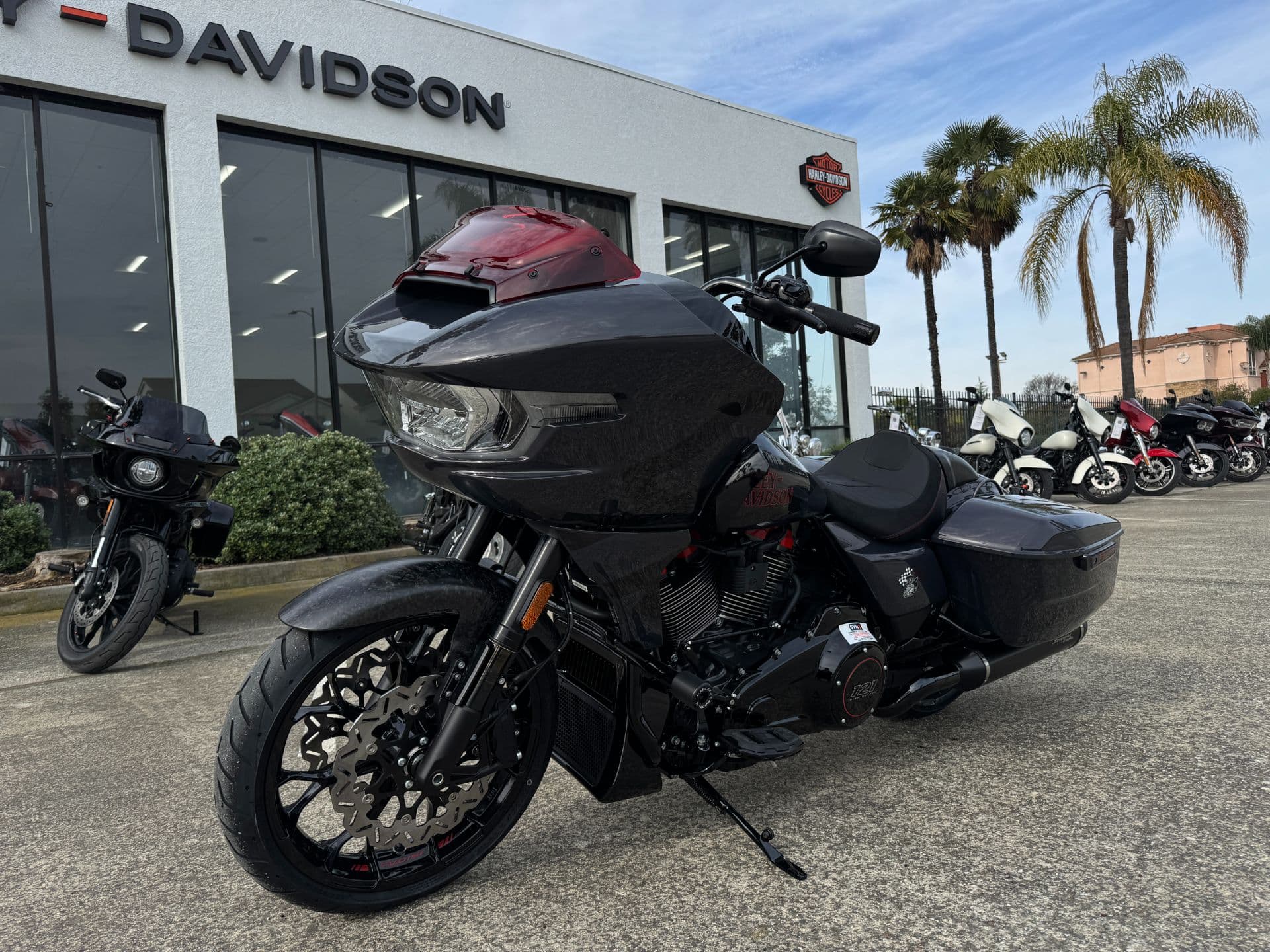 2026 Harley-Davidson CVO™ Road Glide® ST - media 12