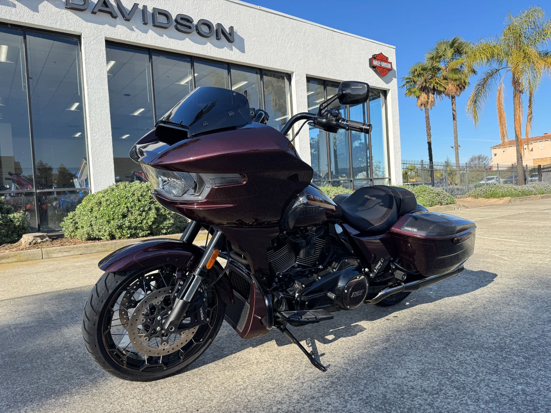 2024 Harley-Davidson CVO™ Road Glide® - media 13
